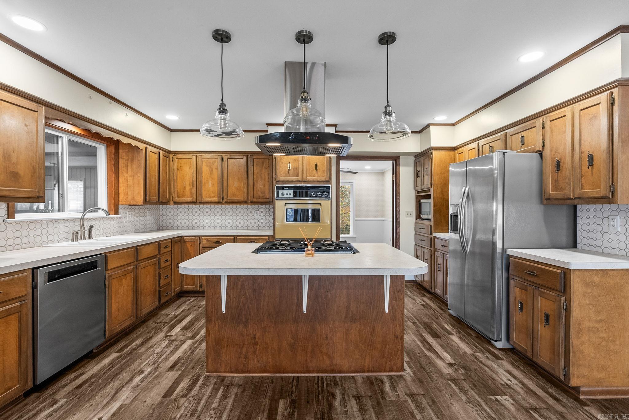 1216 Scenic  Heber Springs, AR