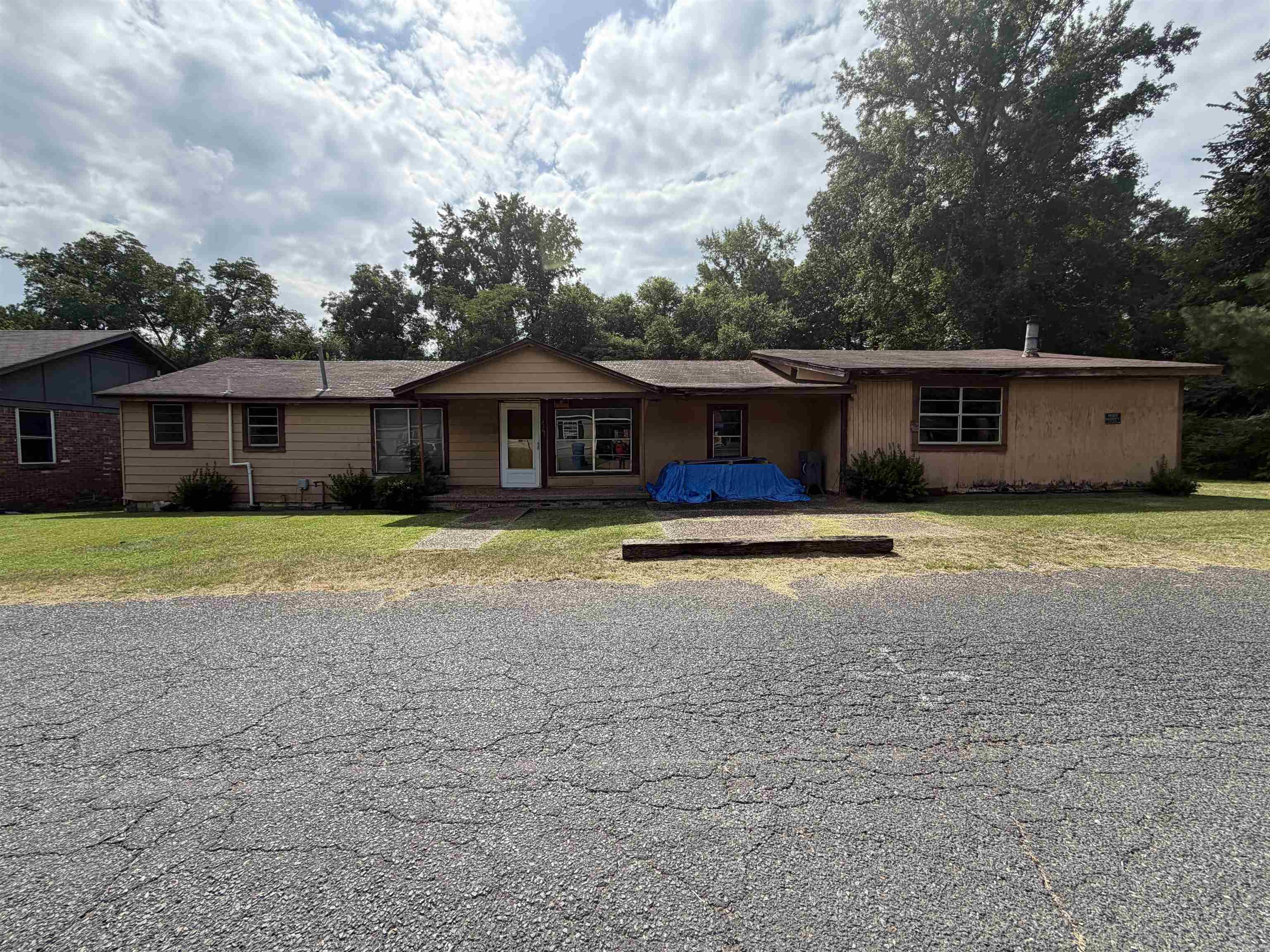 226 E Elizabeth Ann  Malvern, AR