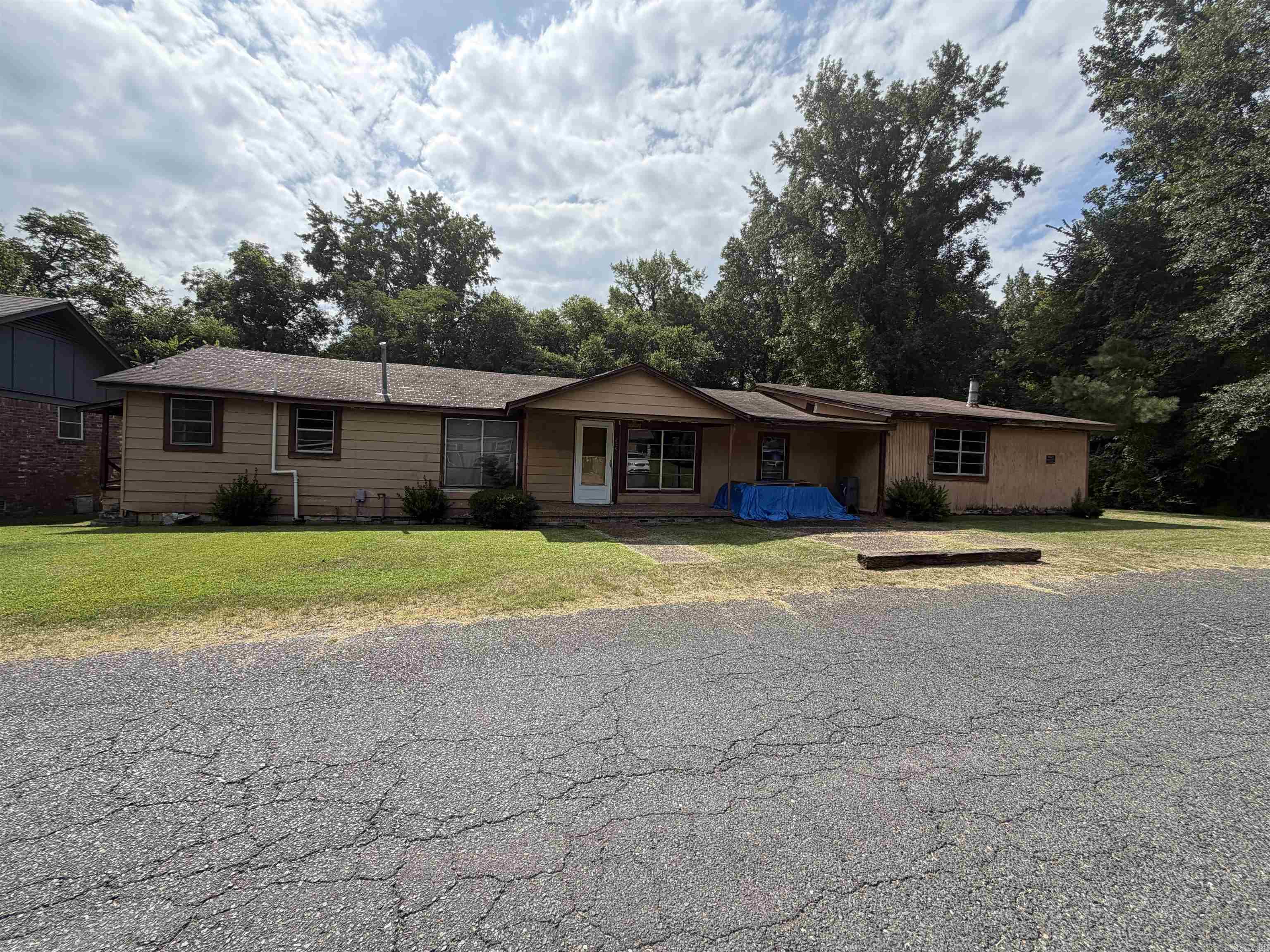 226 E Elizabeth Ann  Malvern, AR