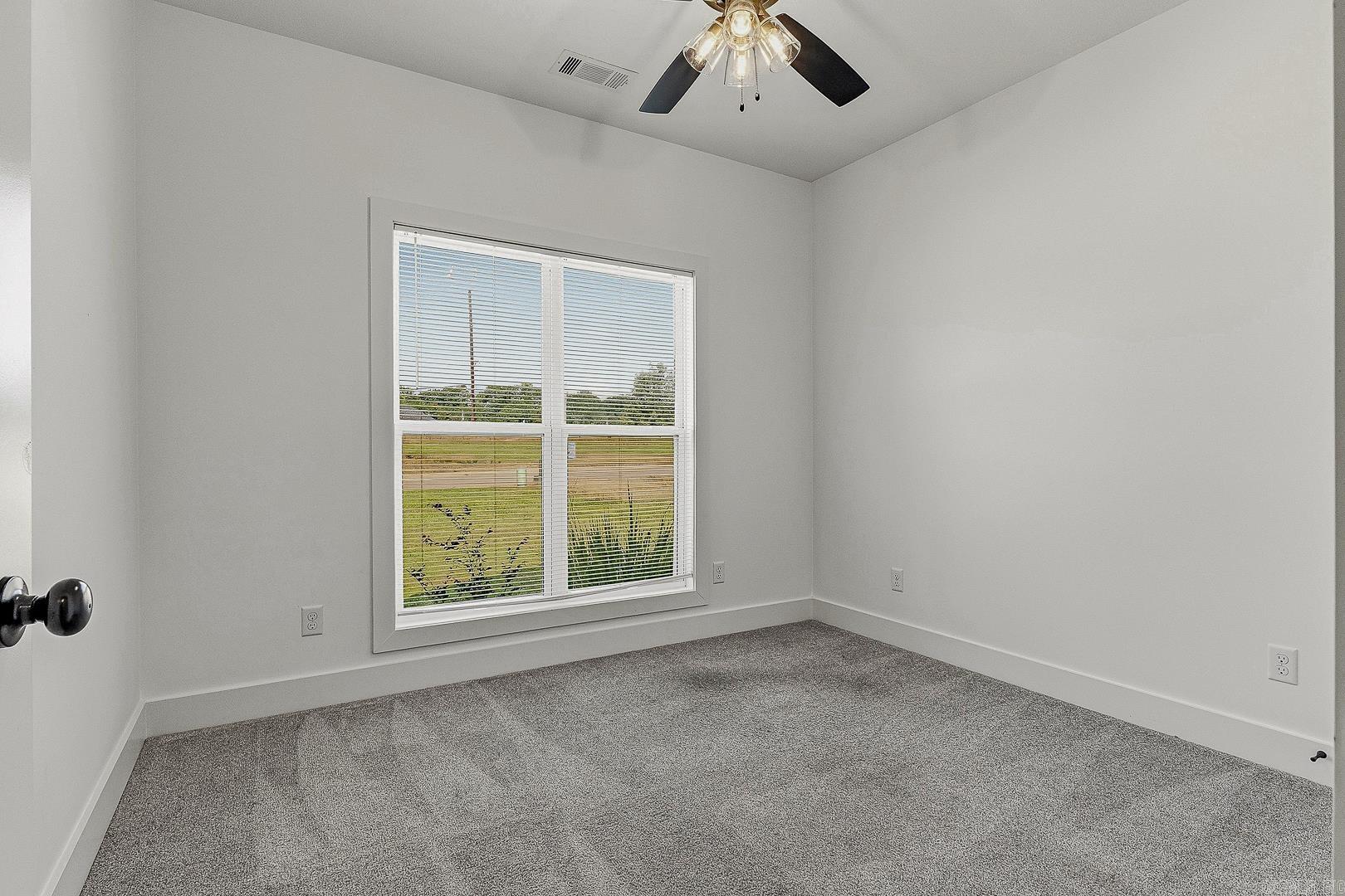 2211 S 20  Paragould, AR