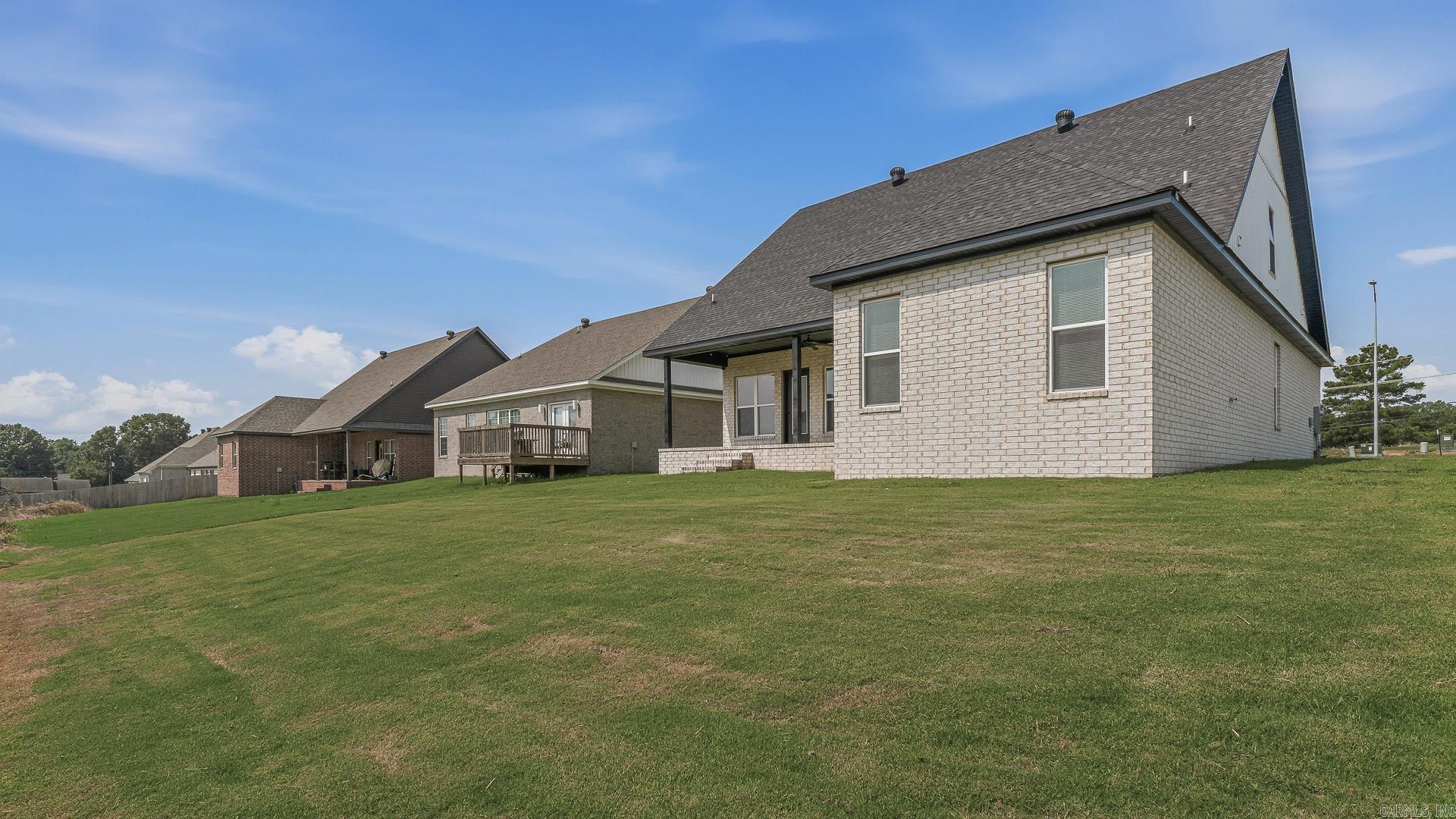 2211 S 20  Paragould, AR