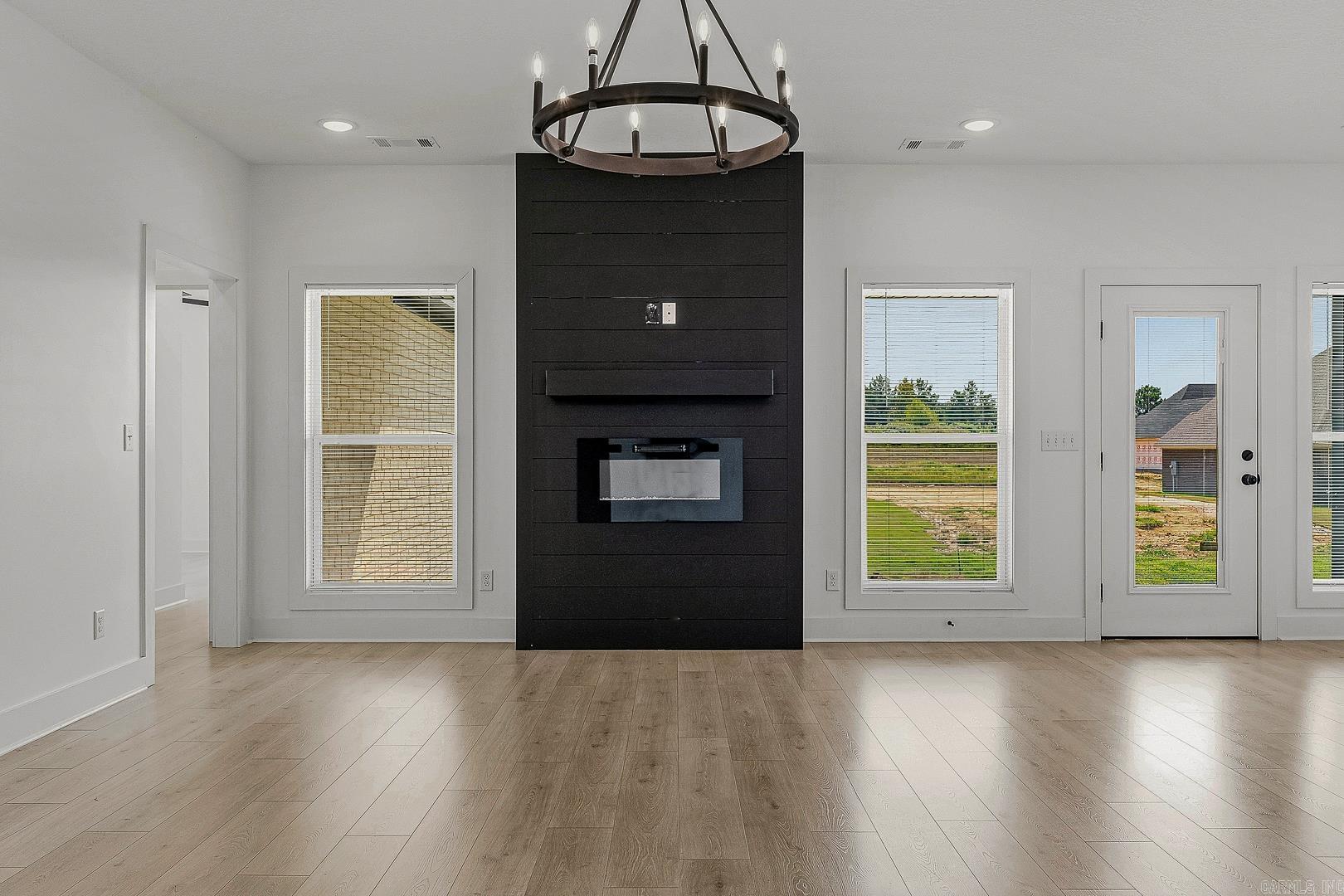 2211 S 20  Paragould, AR