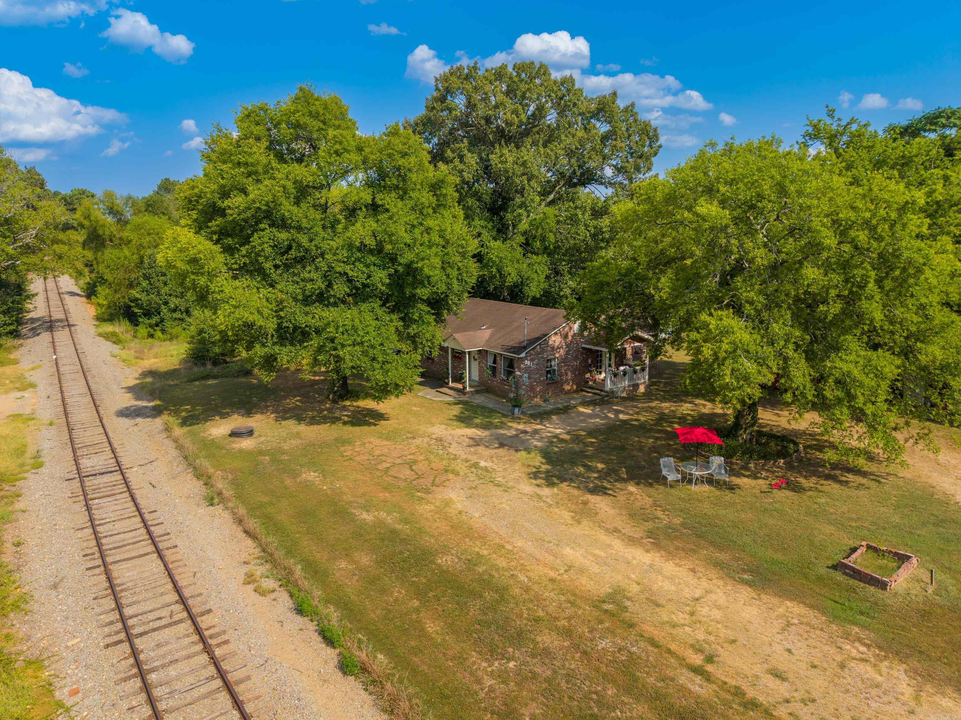 301 Dexter  Hot Springs, AR
