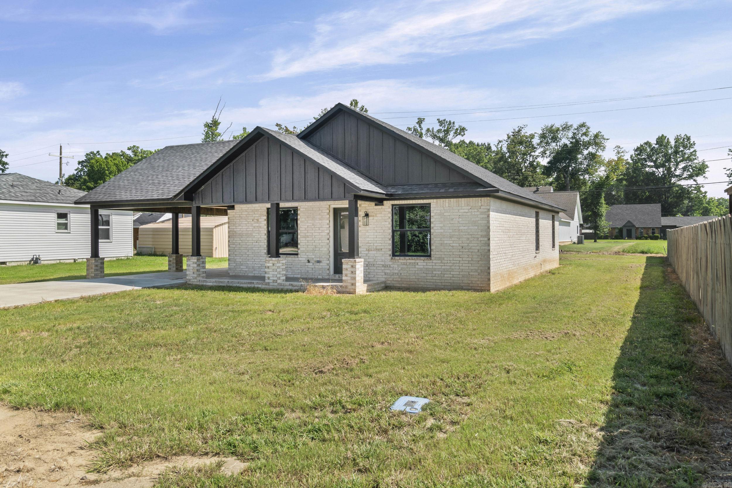 809 Forrest Ave E  Wynne, AR