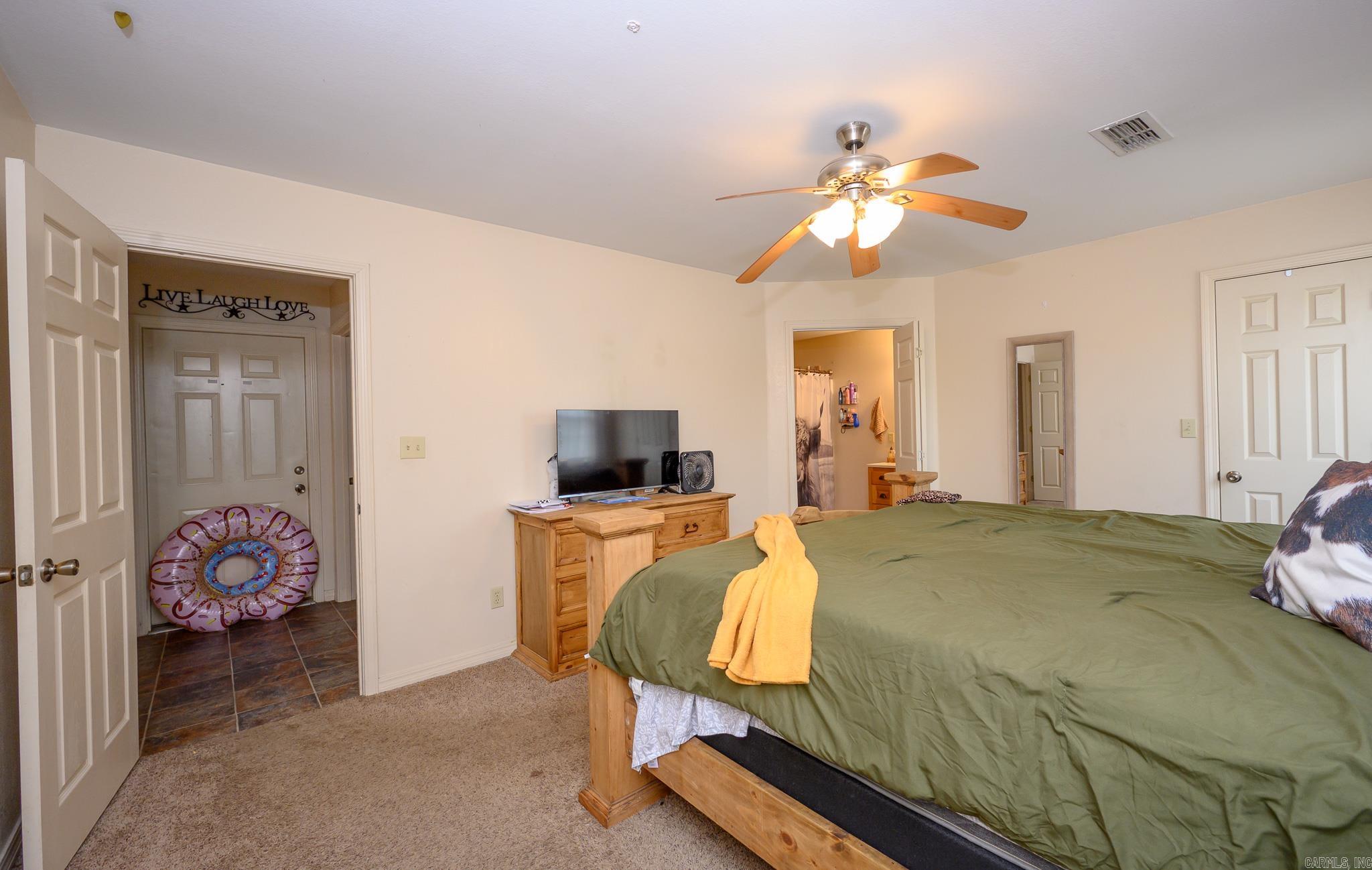 156 Frontier Ln.  Mena, AR