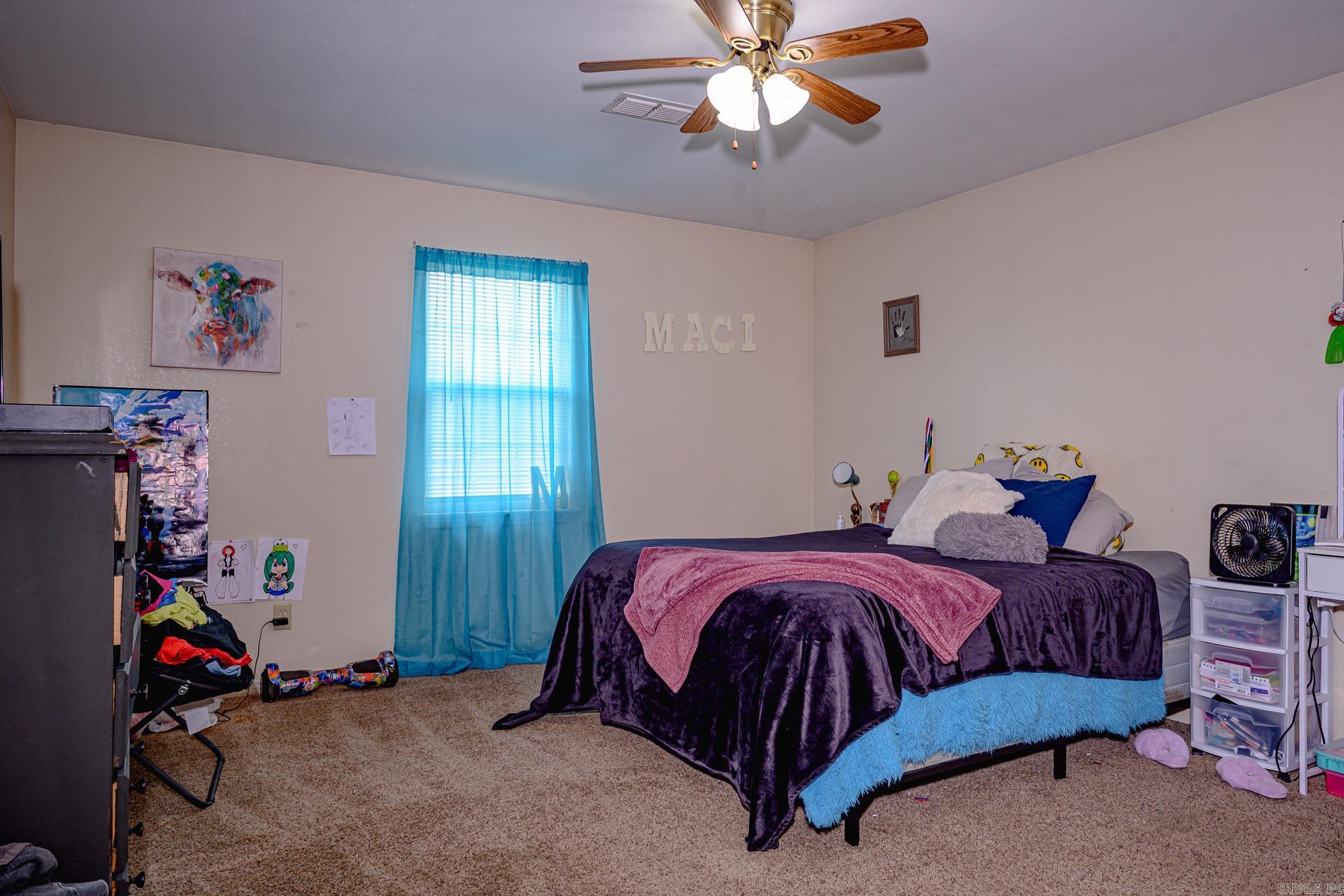156 Frontier Ln.  Mena, AR