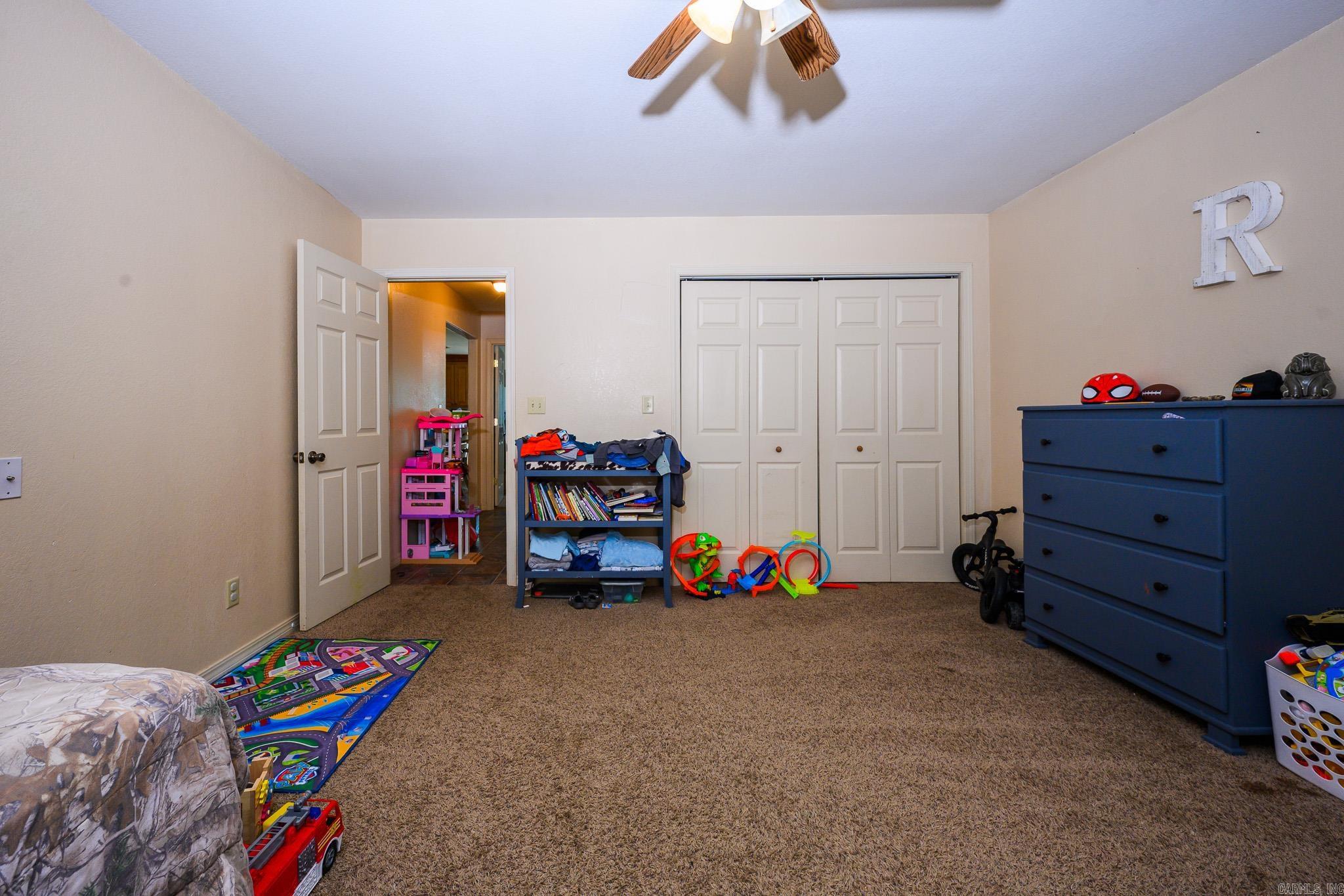 156 Frontier Ln.  Mena, AR