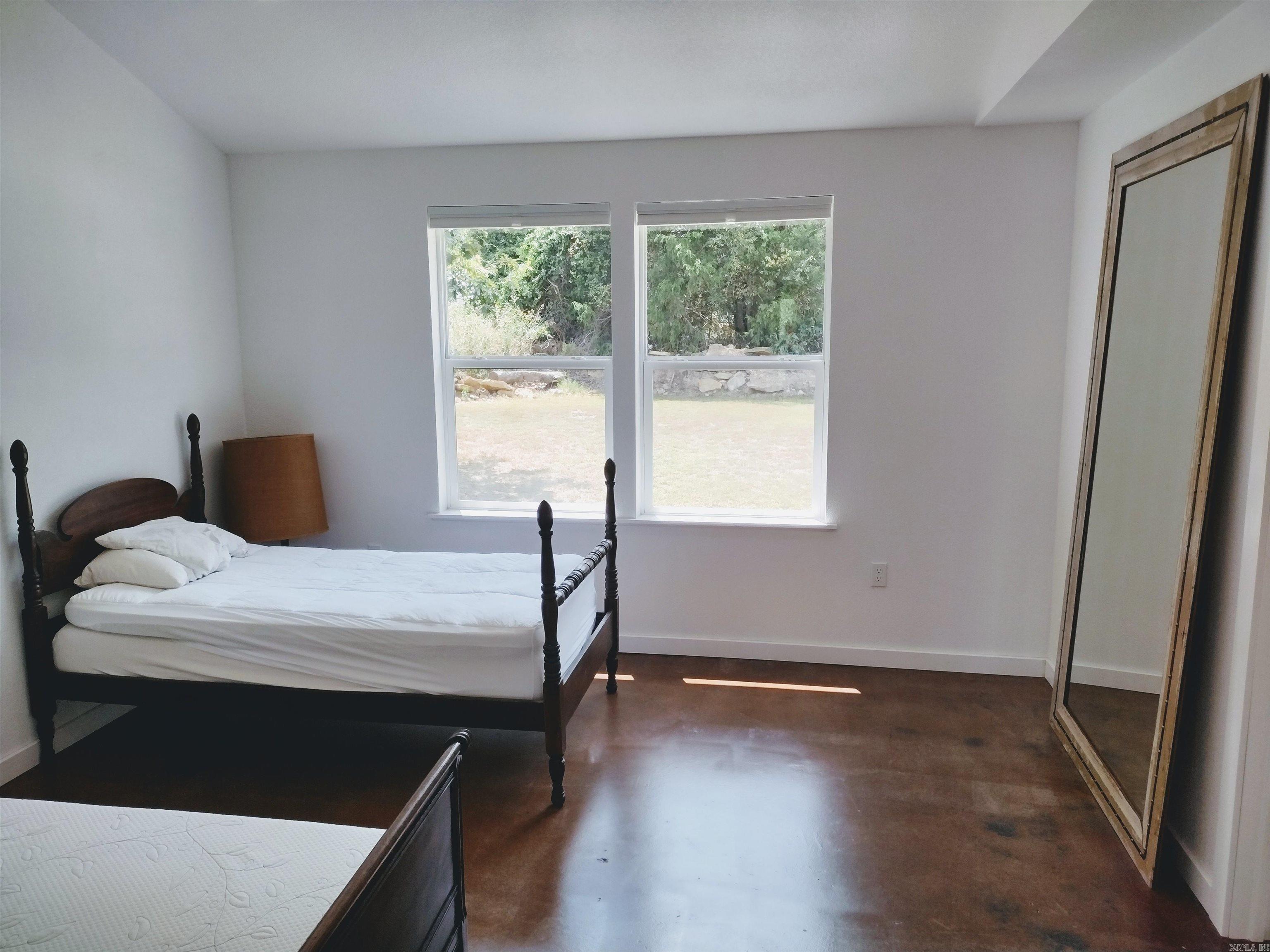 1192 Alamo dr  Mountain View, AR