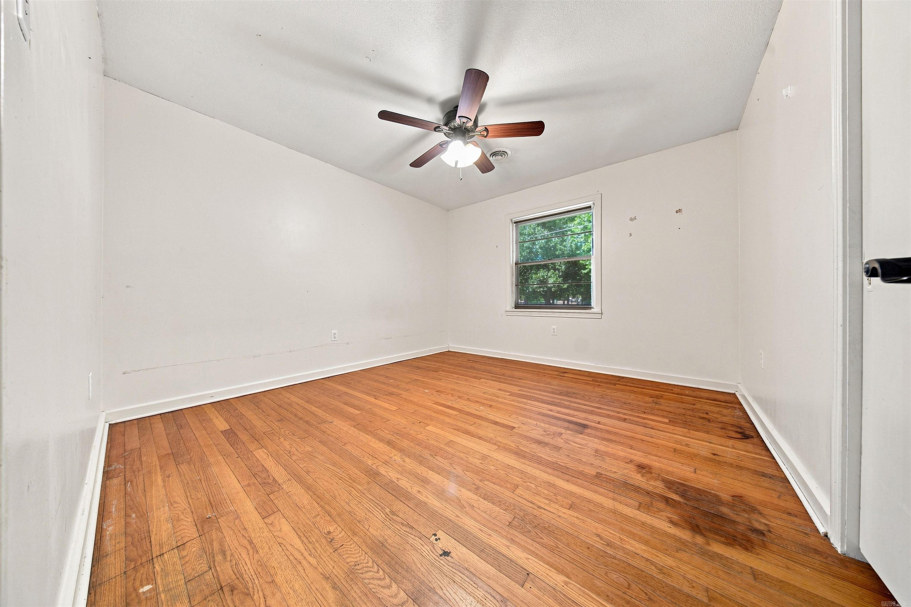 2159 Hickory  Conway, AR