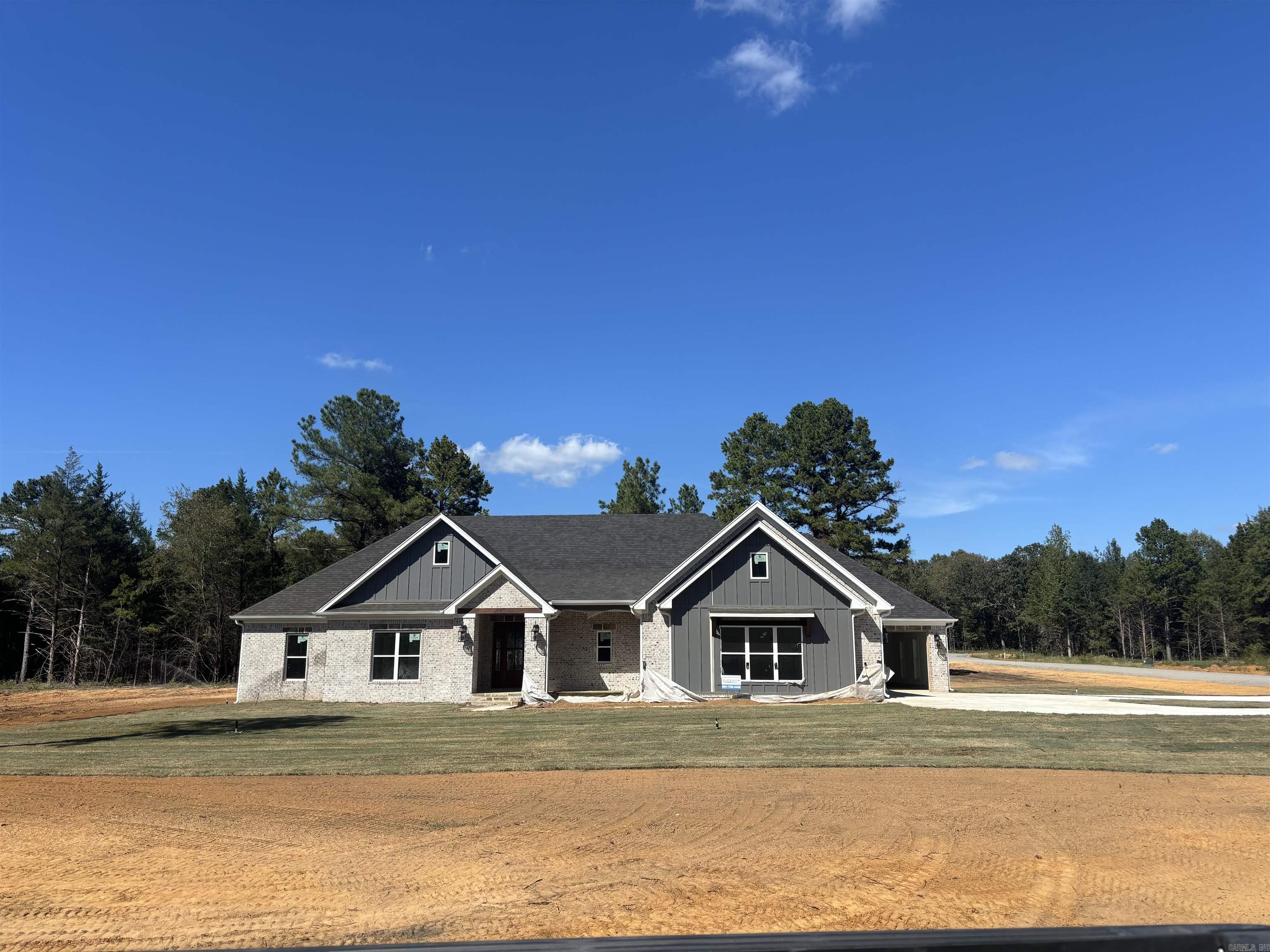 1 Silver Fox Cove — exterior