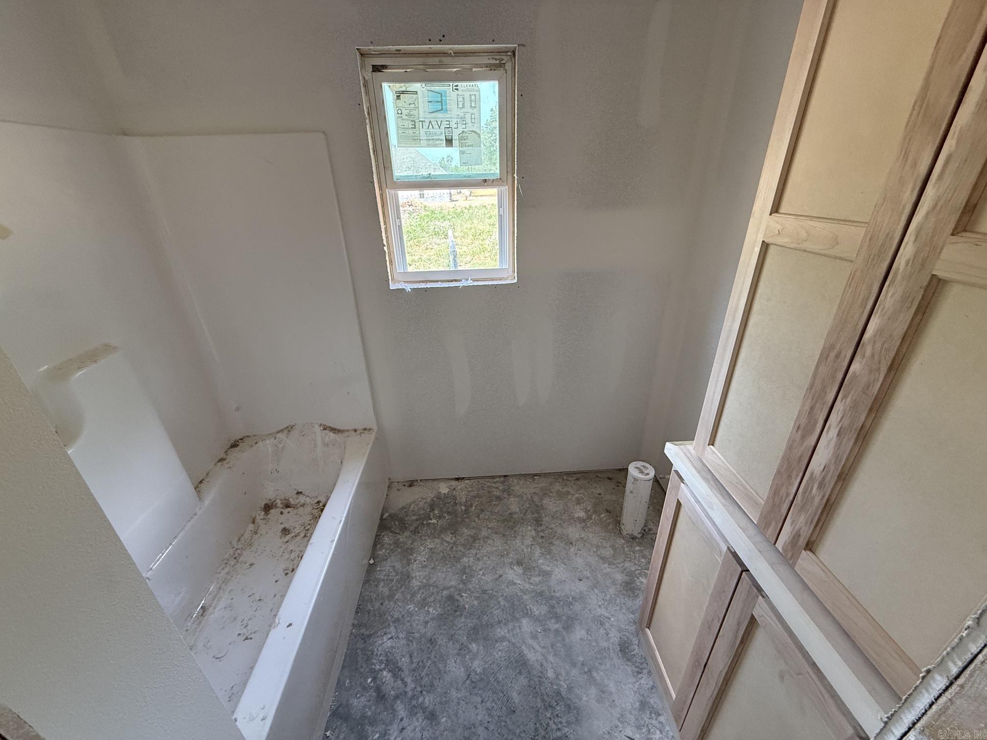 1 Silver Fox Cove Greenbrier, AR 72058