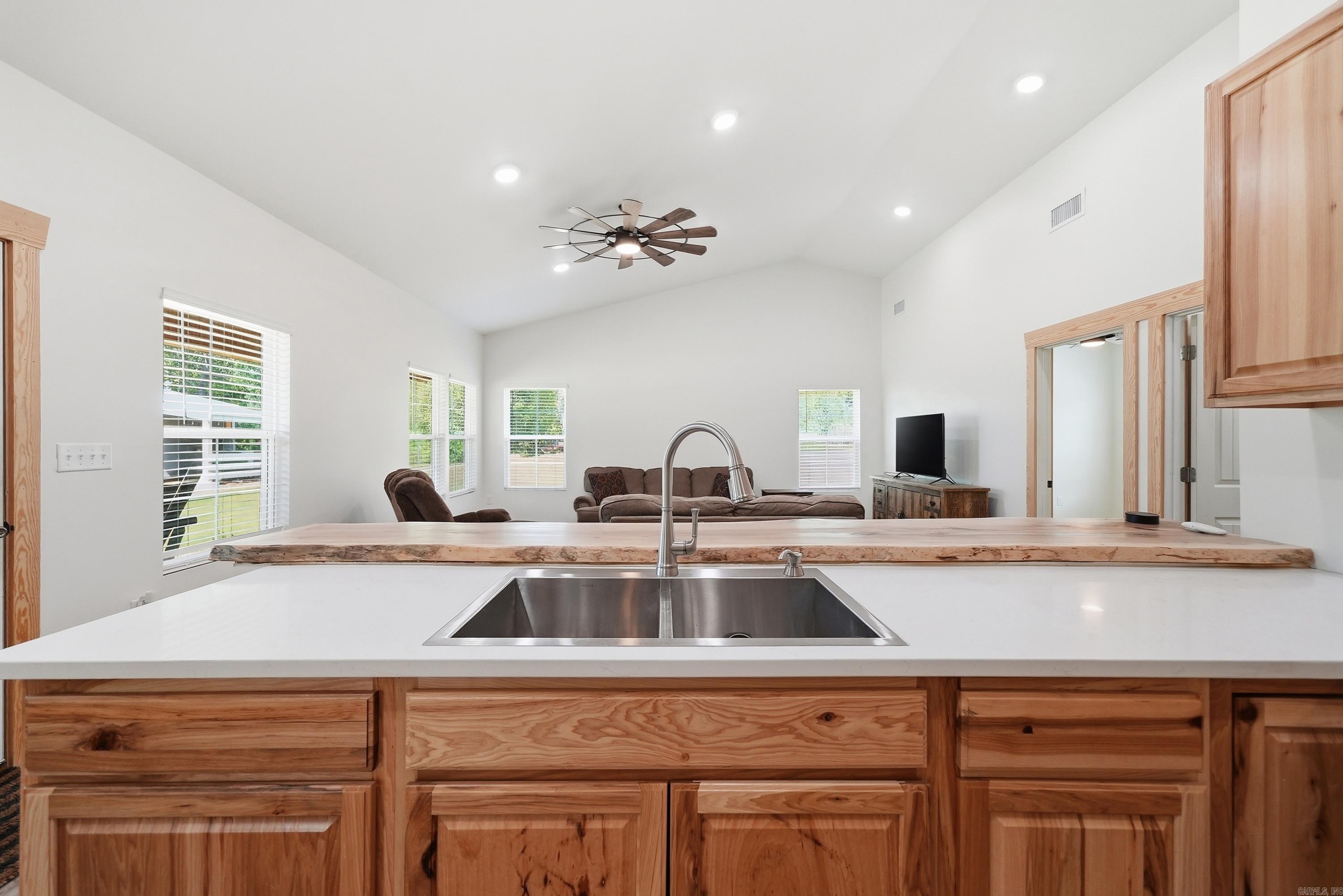 101 Miller Rd  Greenbrier, AR