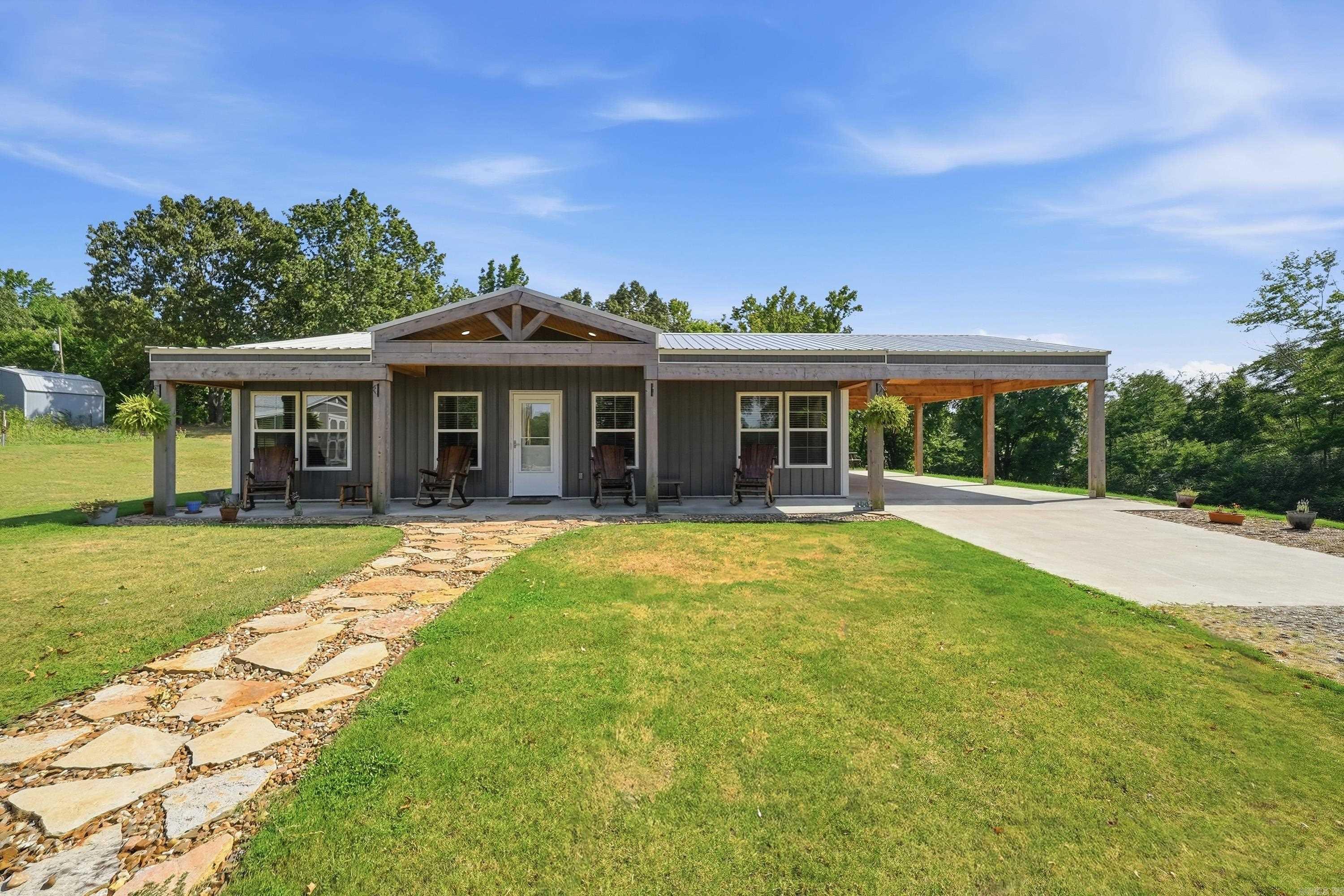 101 Miller Rd  Greenbrier, AR