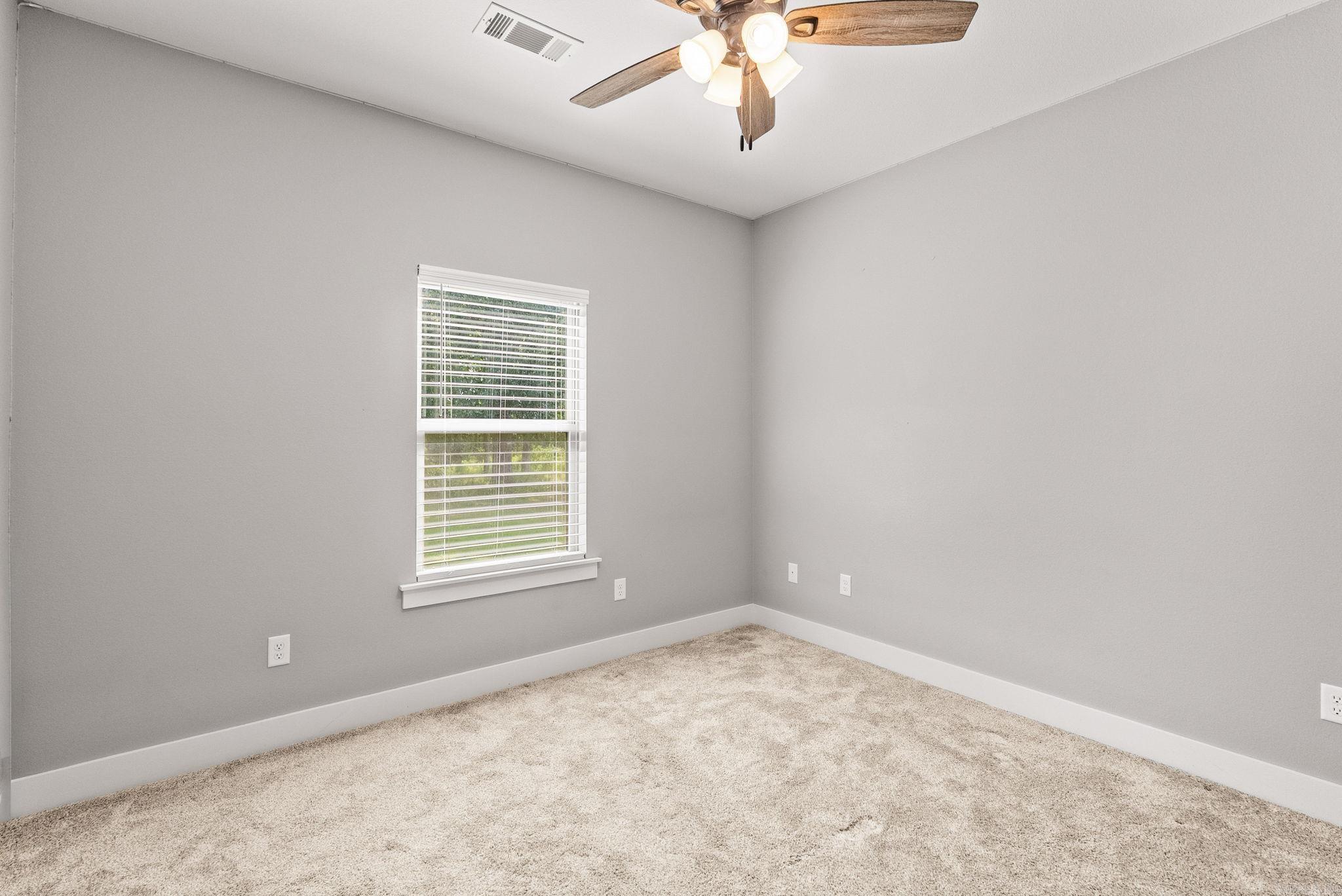 92 Garrison  Greenbrier, AR