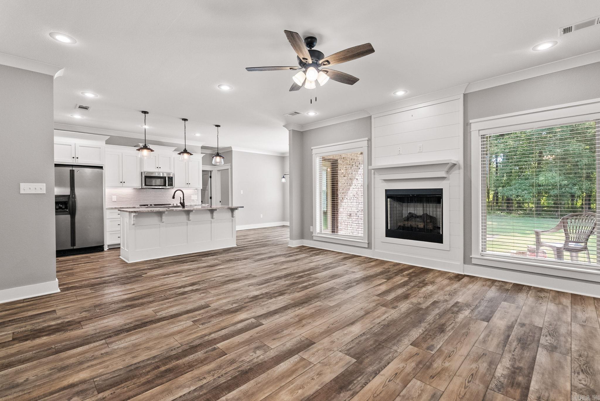 92 Garrison  Greenbrier, AR