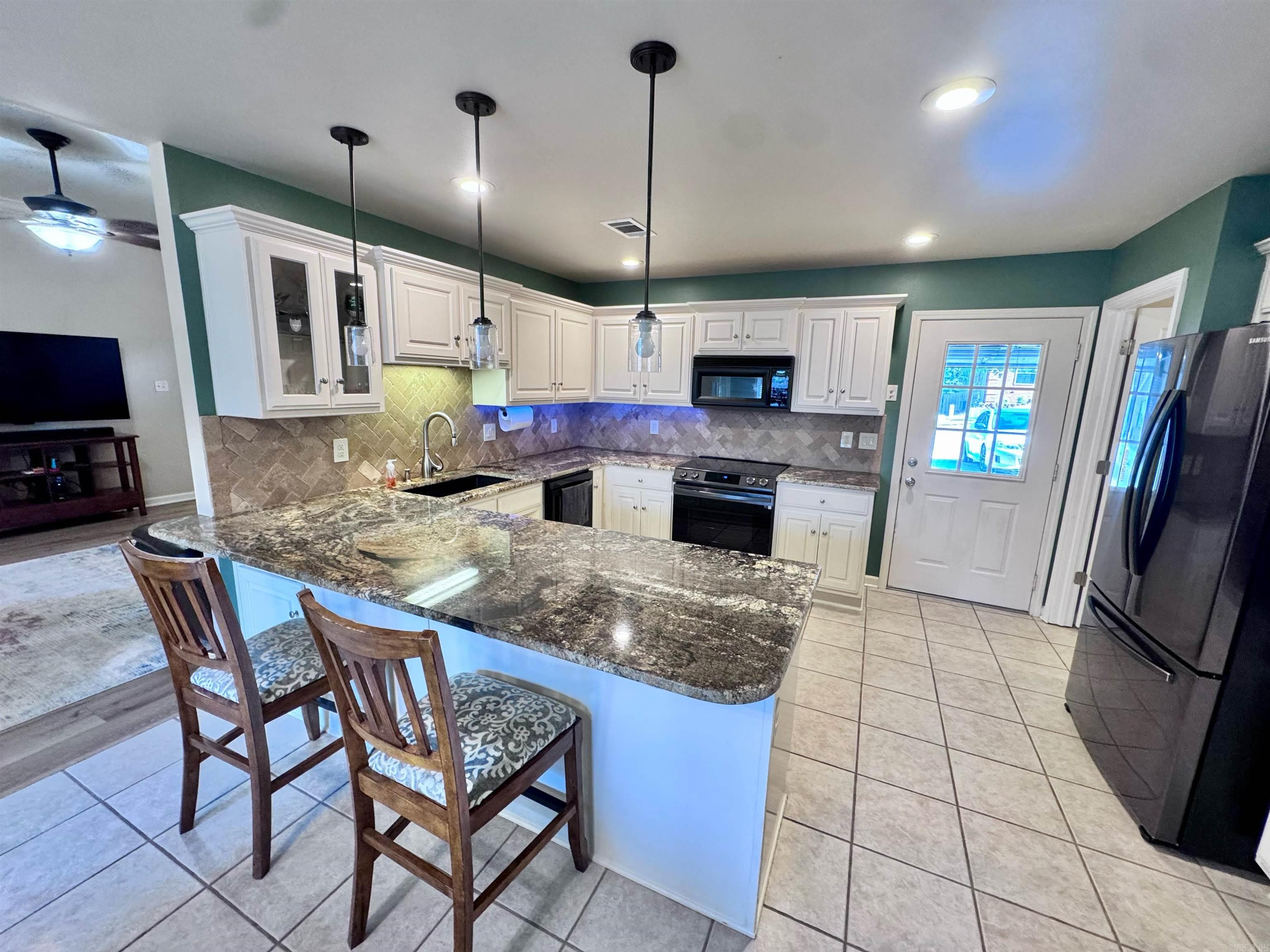 11572 Ridgetop Drive — photo 2