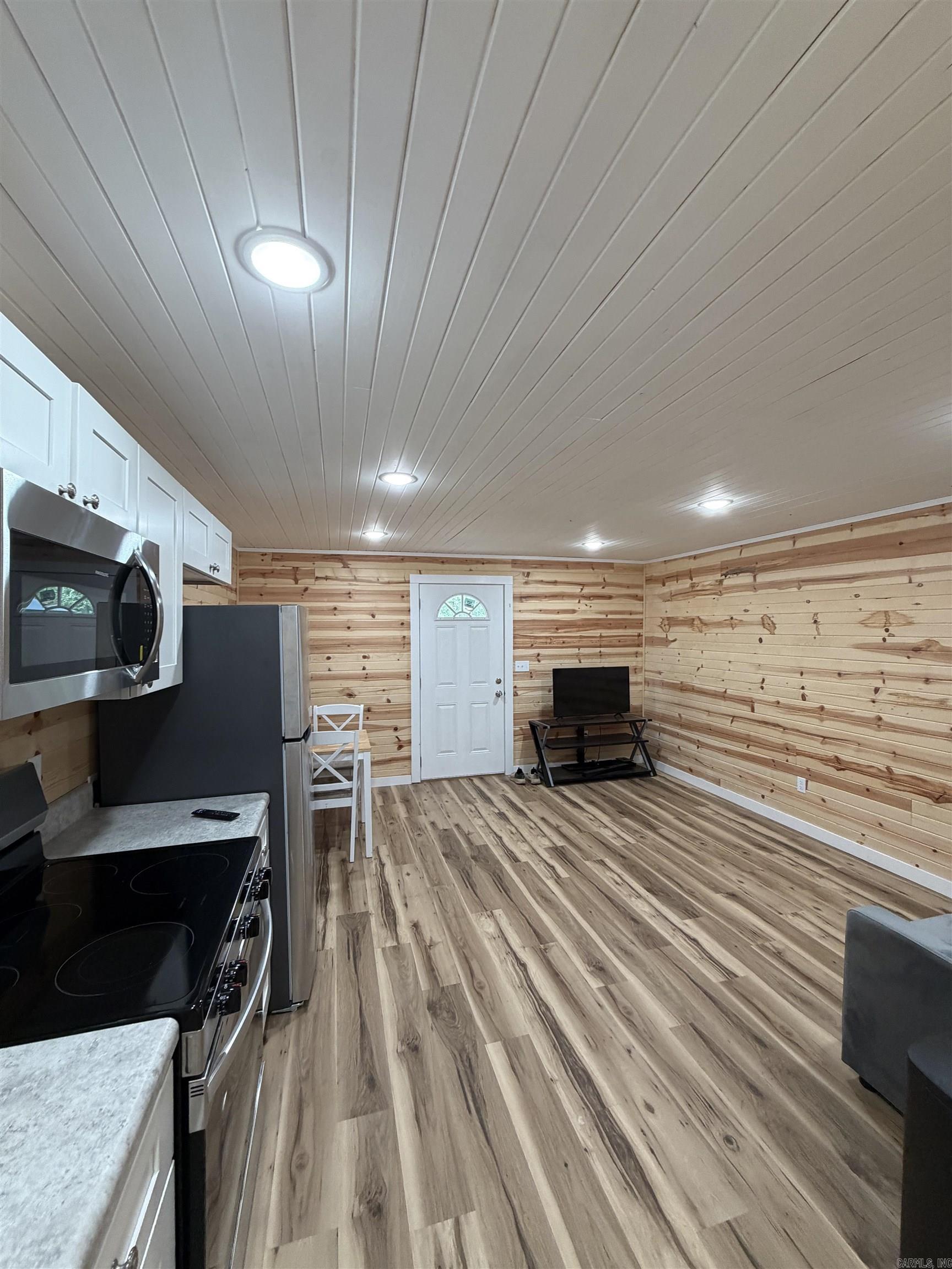 4630 Greers Ferry Rd.  Greers Ferry, AR