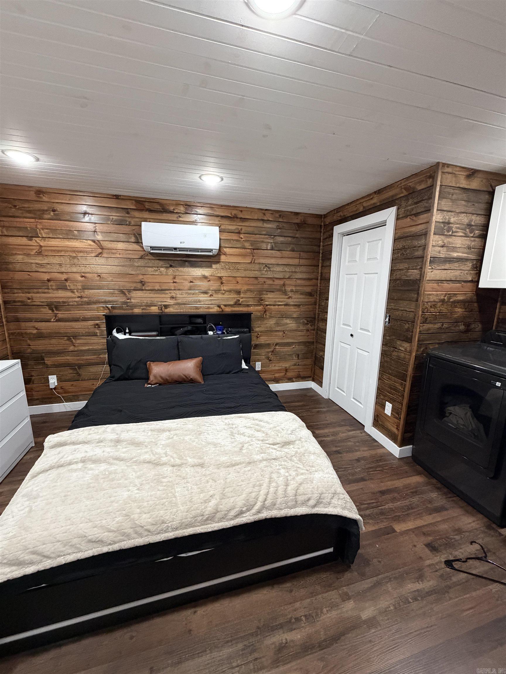 4630 Greers Ferry Rd.  Greers Ferry, AR