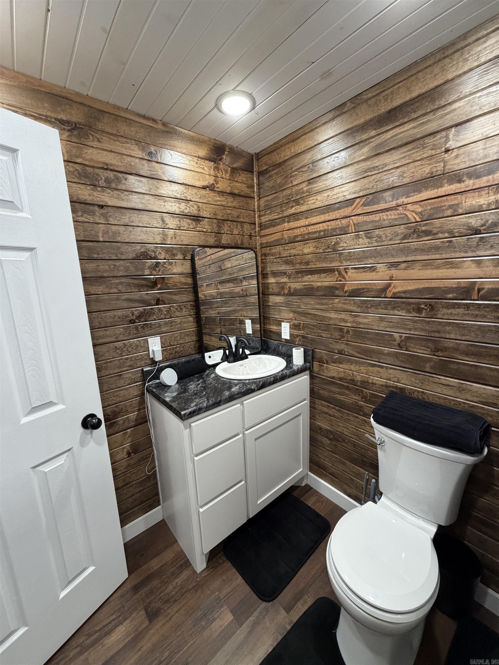 4630 Greers Ferry Rd.  Greers Ferry, AR