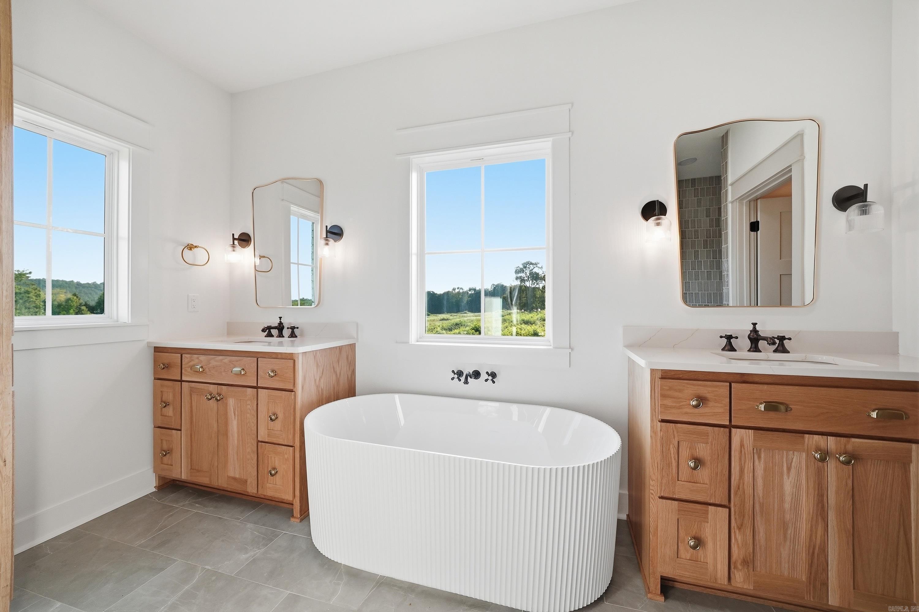 248 Castleberry  Greenbrier, AR