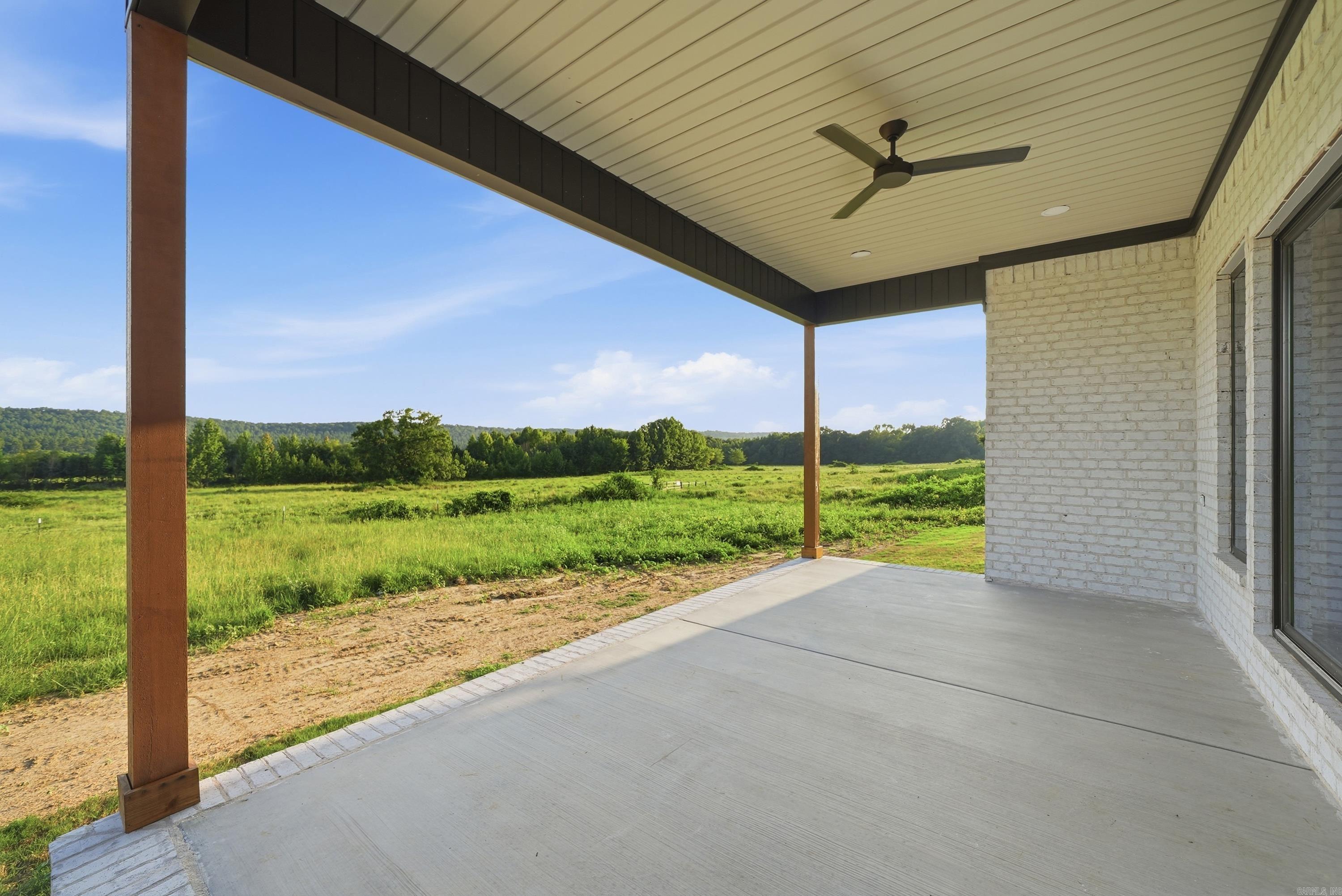 248 Castleberry  Greenbrier, AR