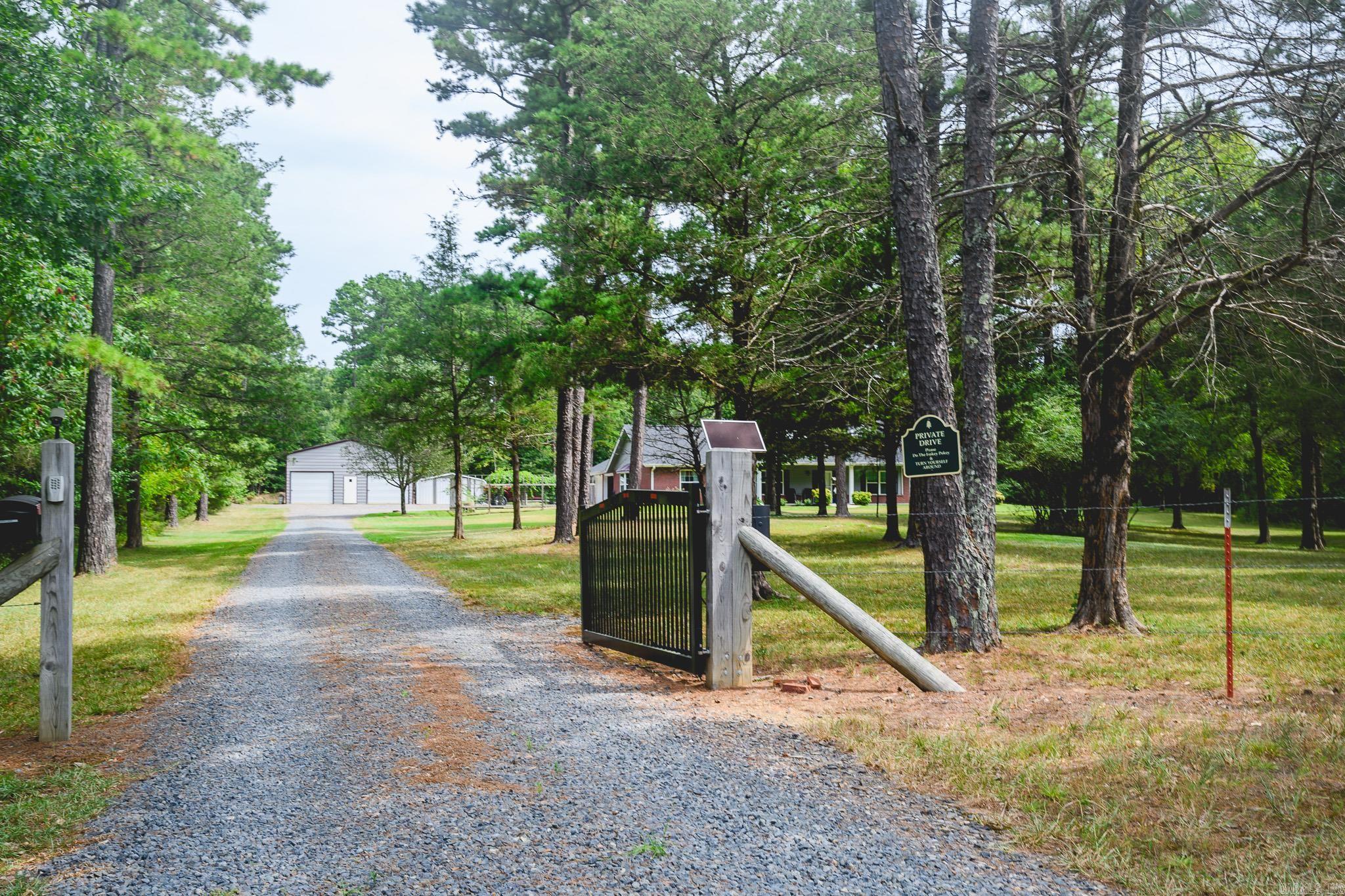 2707  Highway 88  Mena, AR