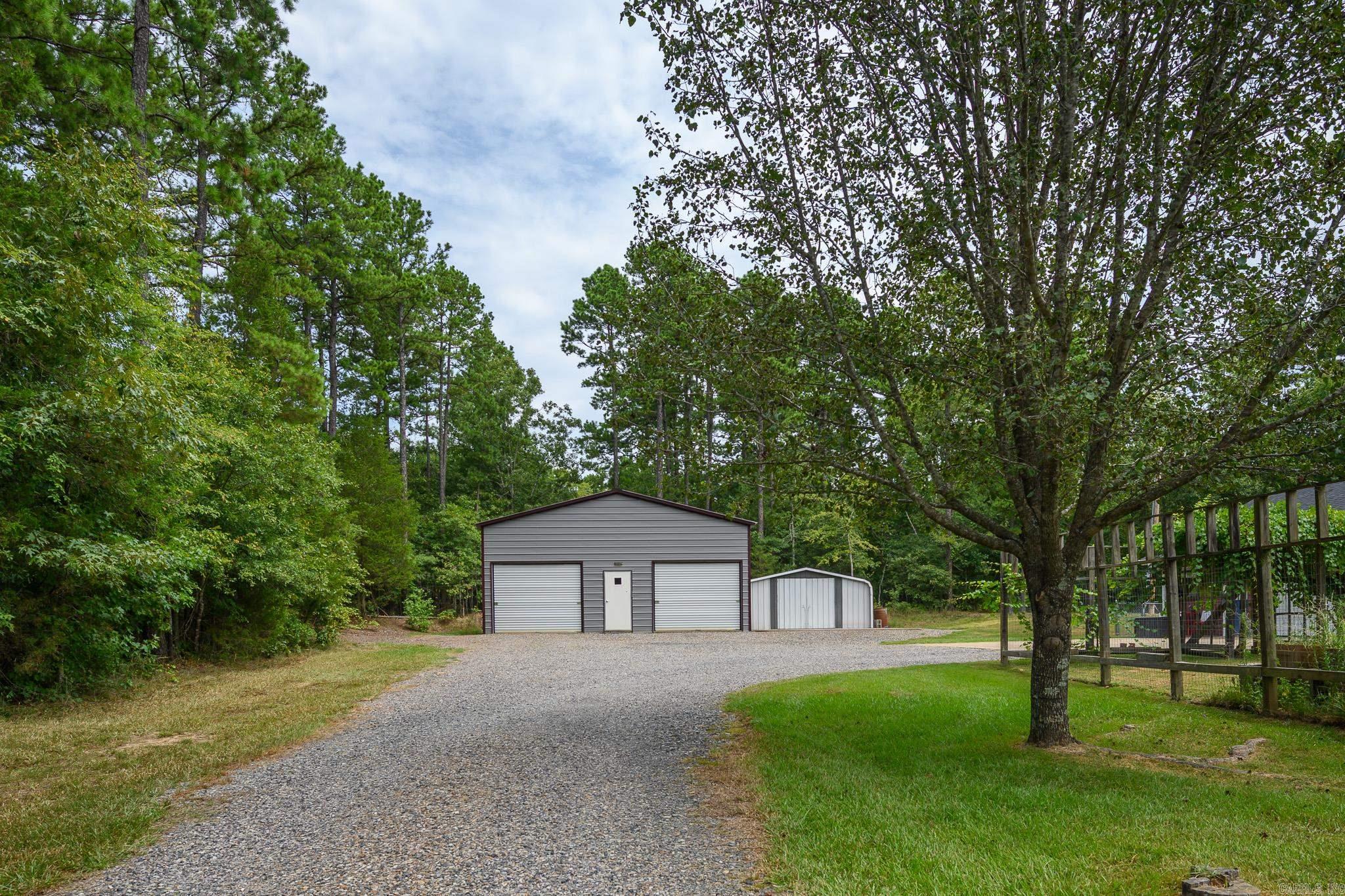 2707 Highway 88  Mena, AR