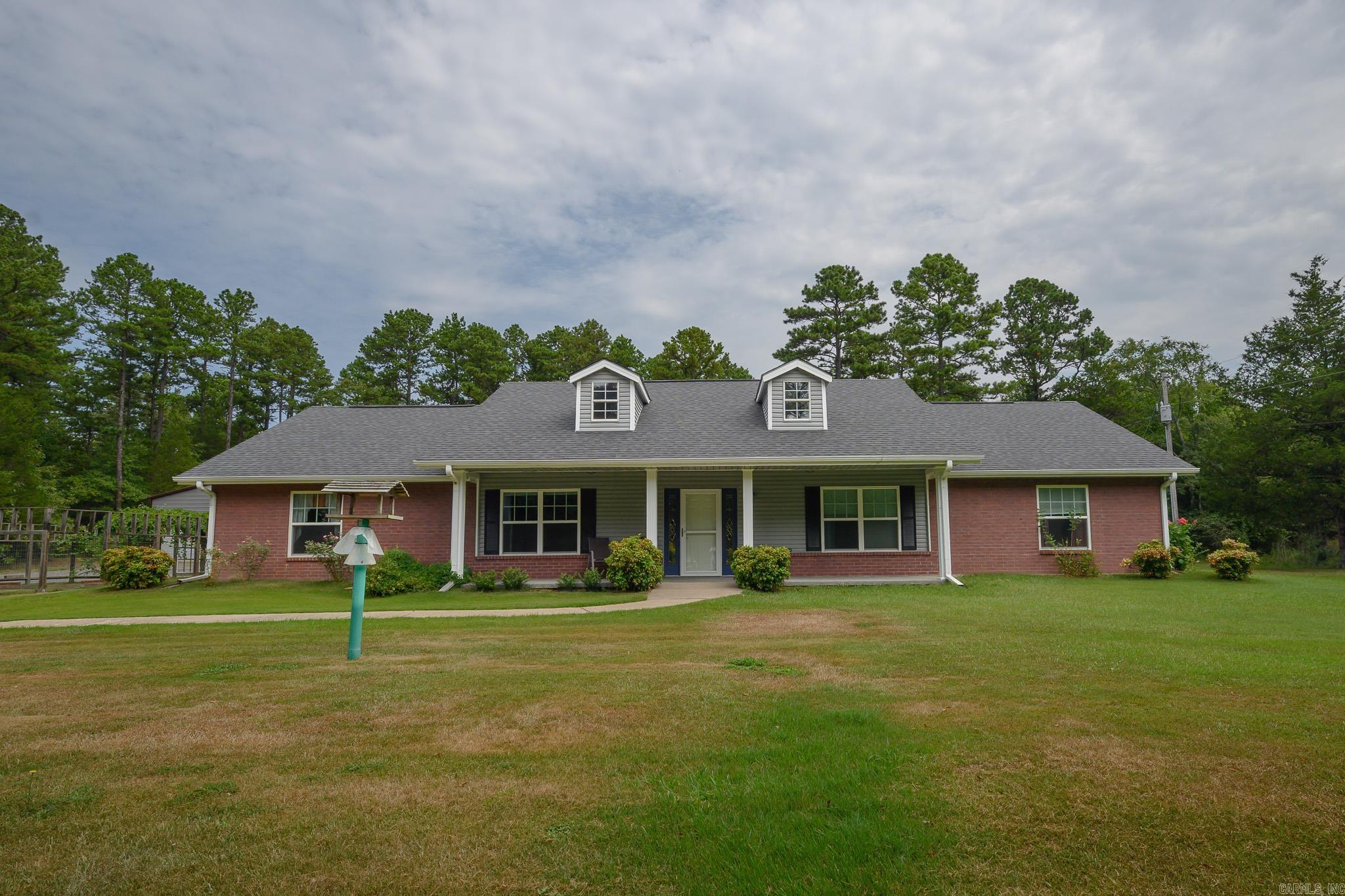2707 Highway 88  Mena, AR