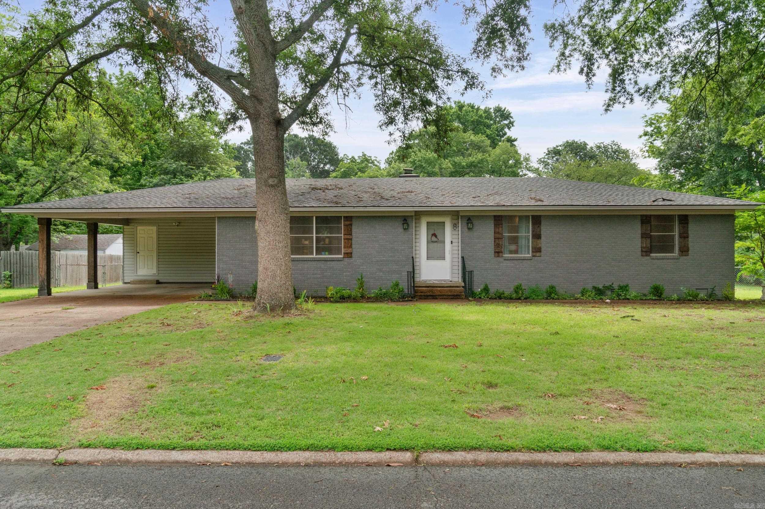 8 Susan Dr  Searcy, AR