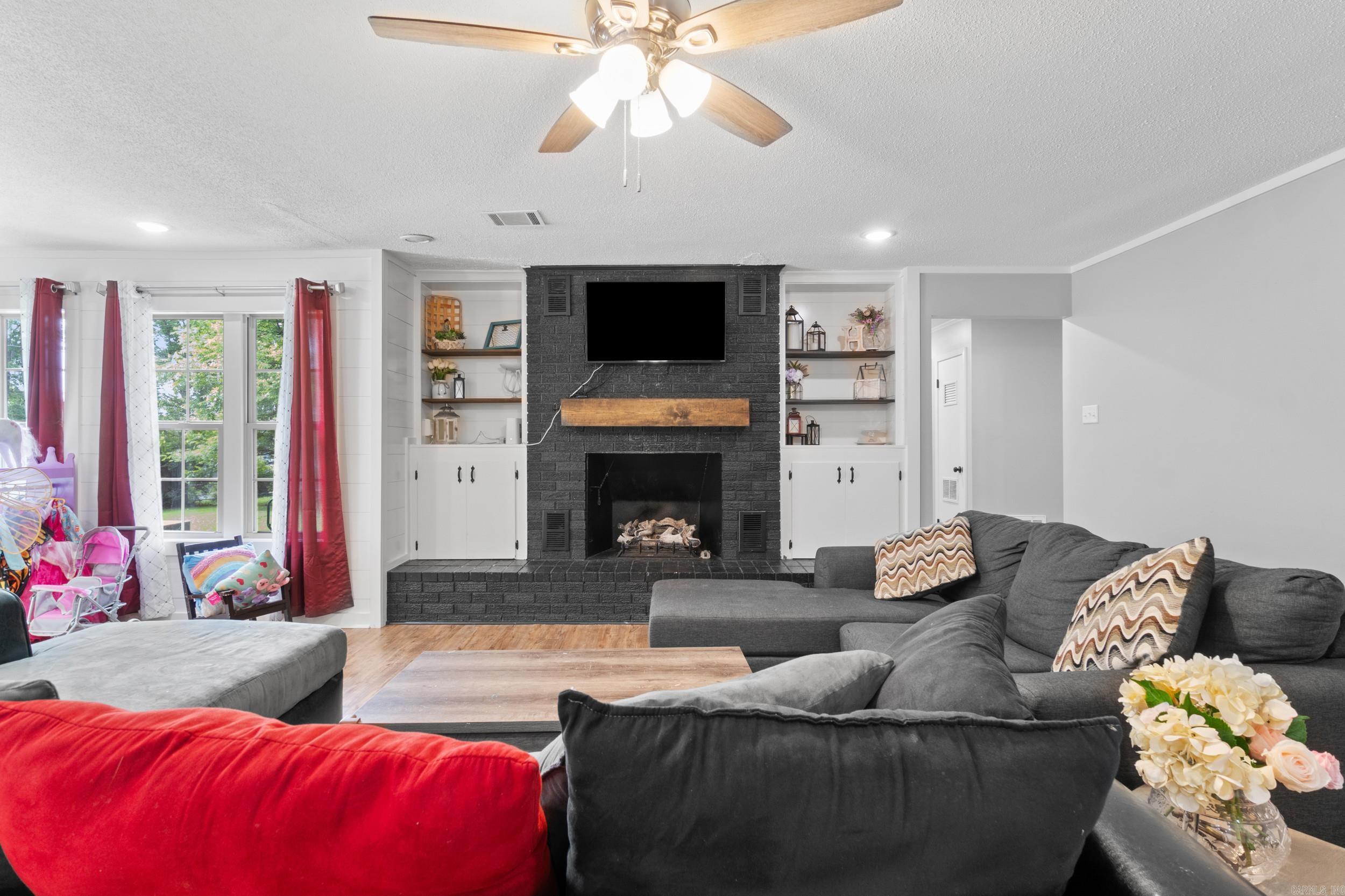 8 Susan Dr  Searcy, AR