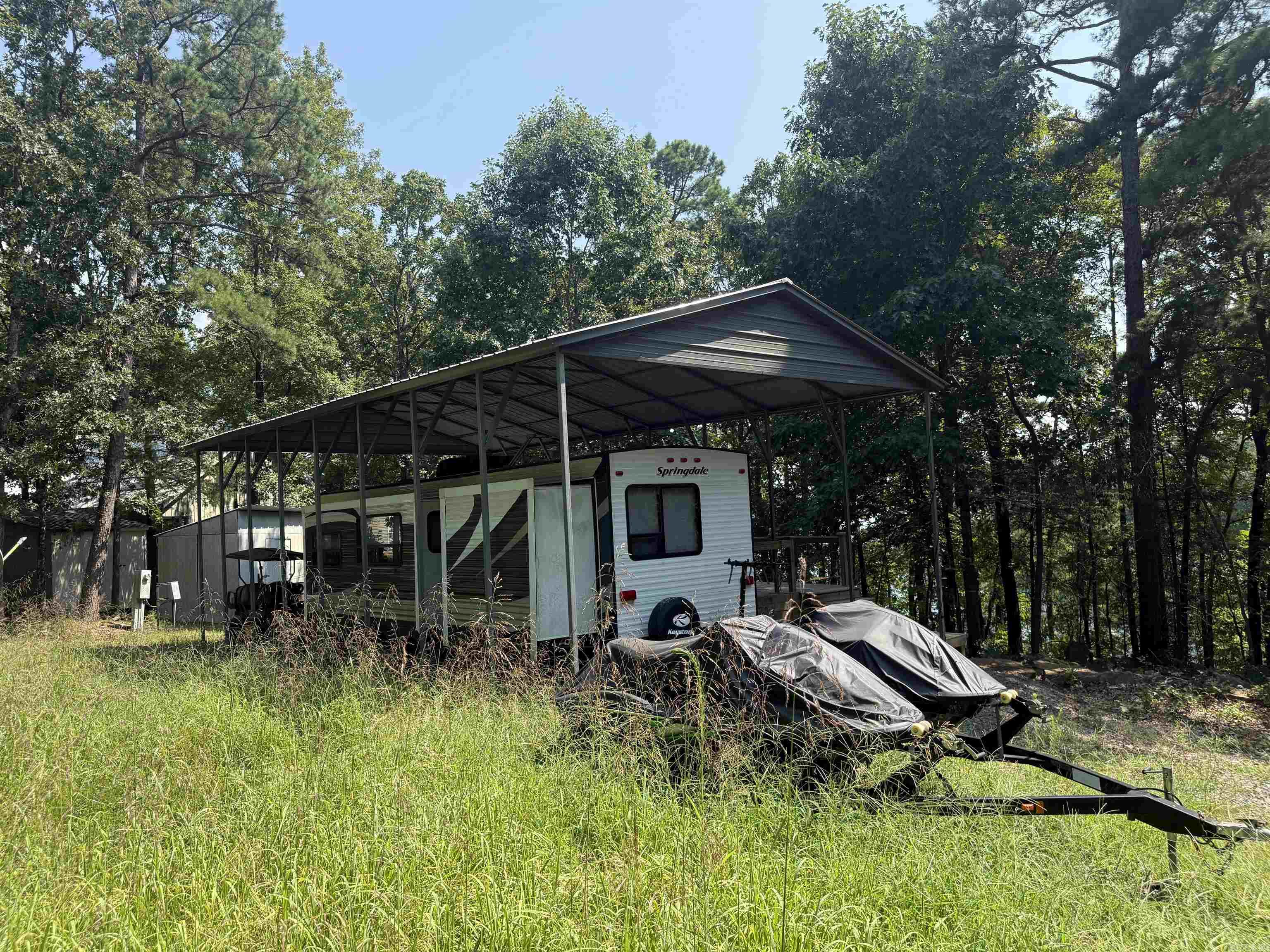 441 Cherokee Circle Greers Ferry, AR 72067