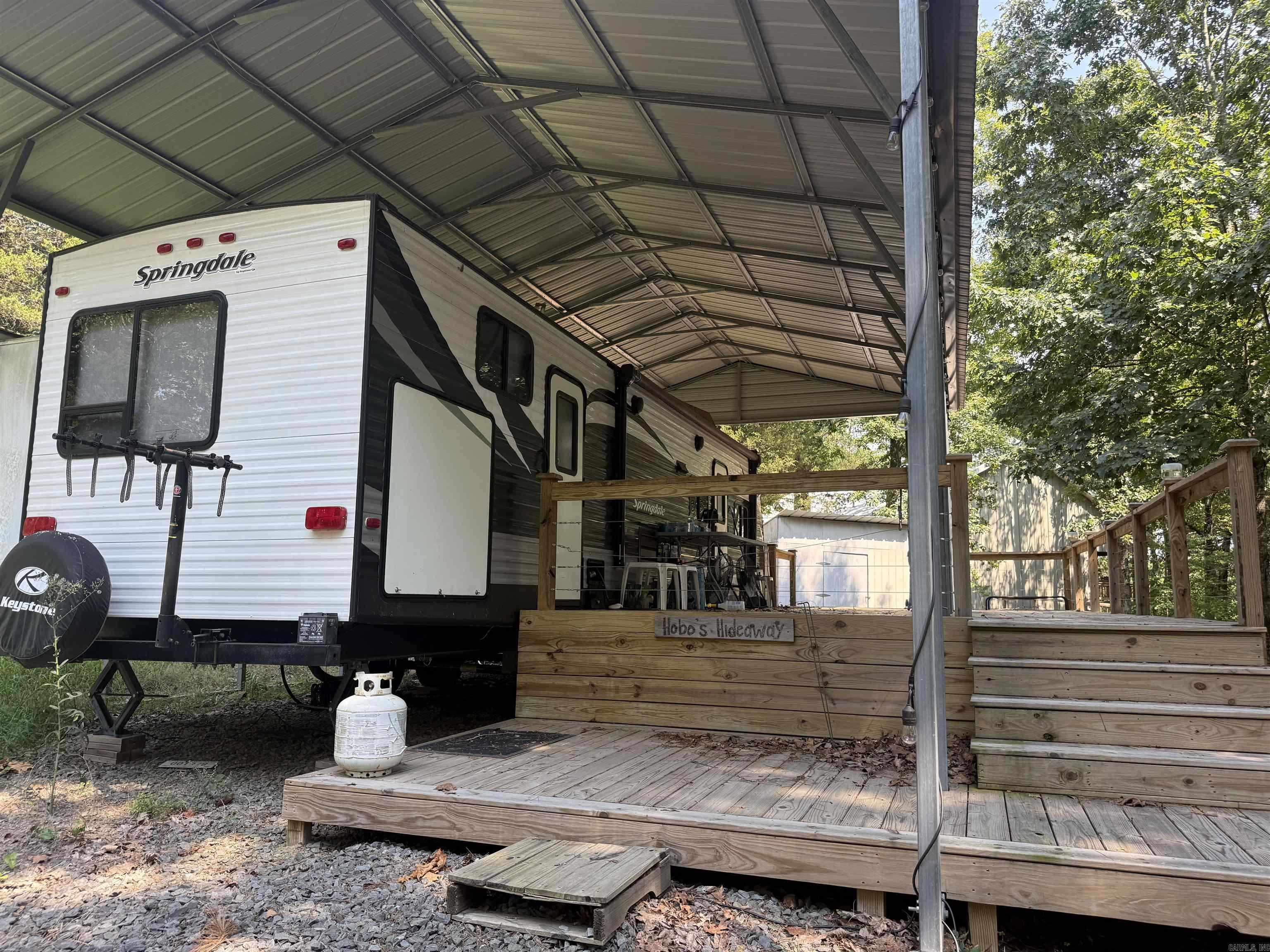441 Cherokee Circle Greers Ferry, AR 72067
