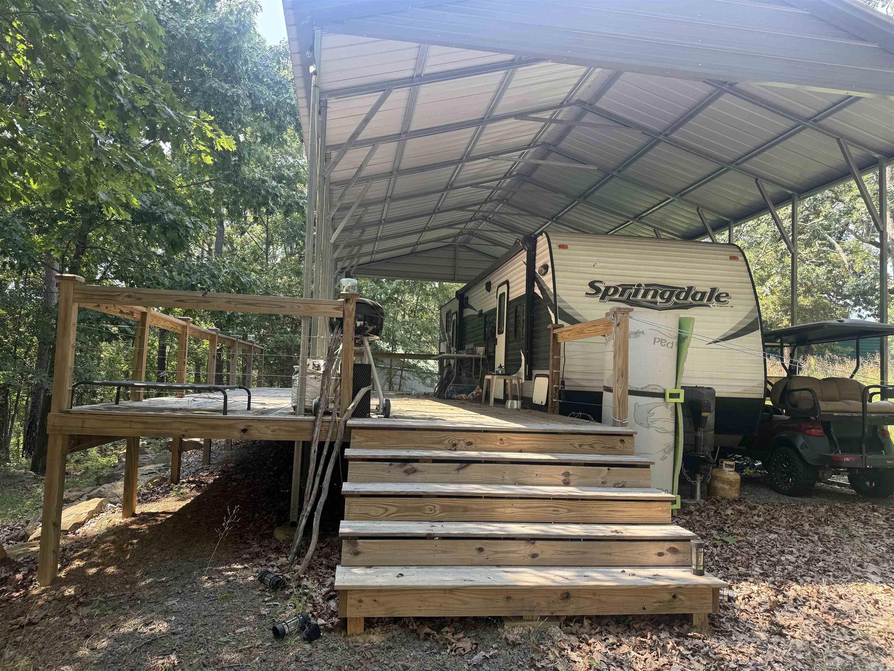 441 Cherokee Circle Greers Ferry, AR 72067