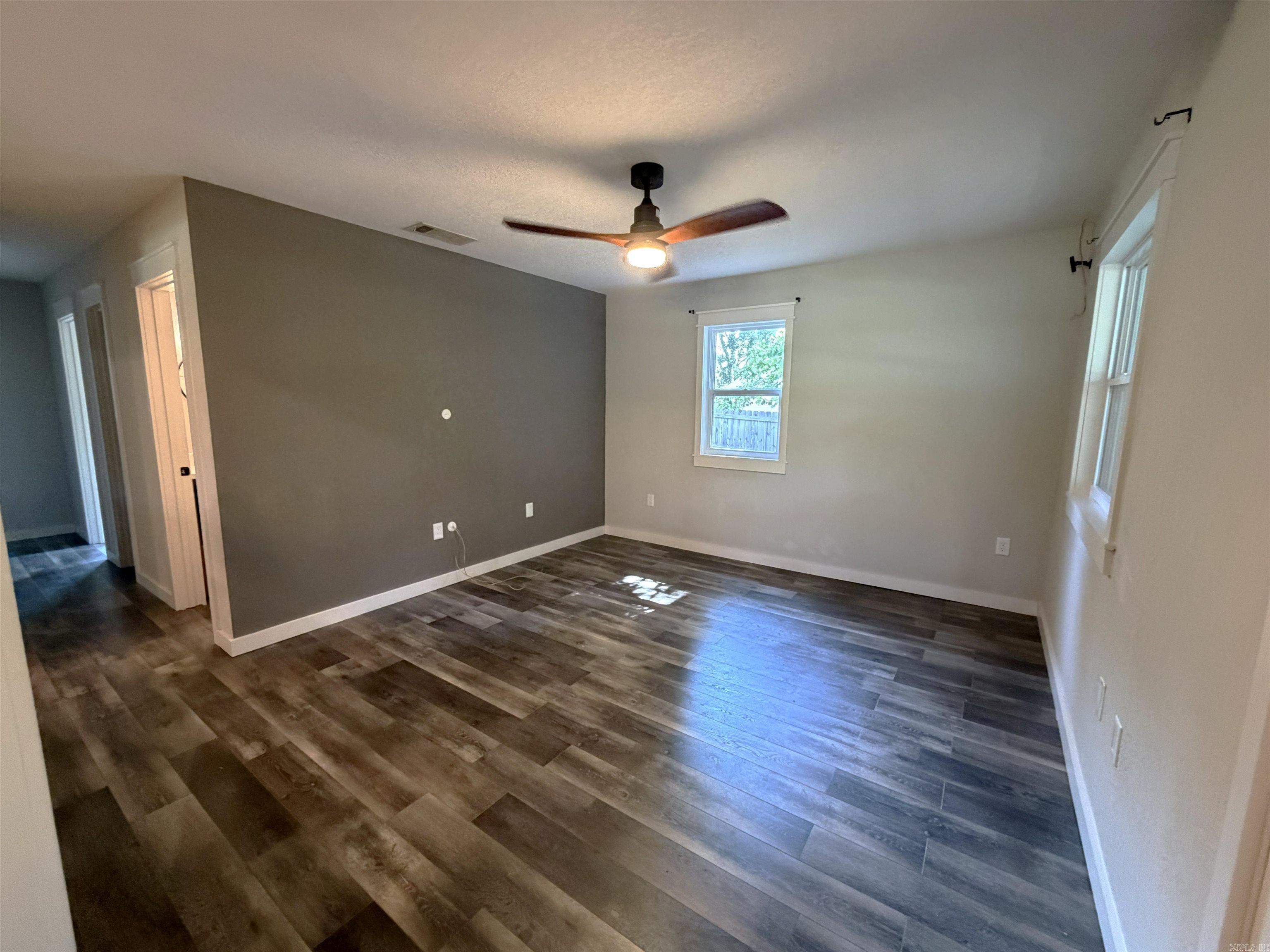 404 Deridder  Mena, AR