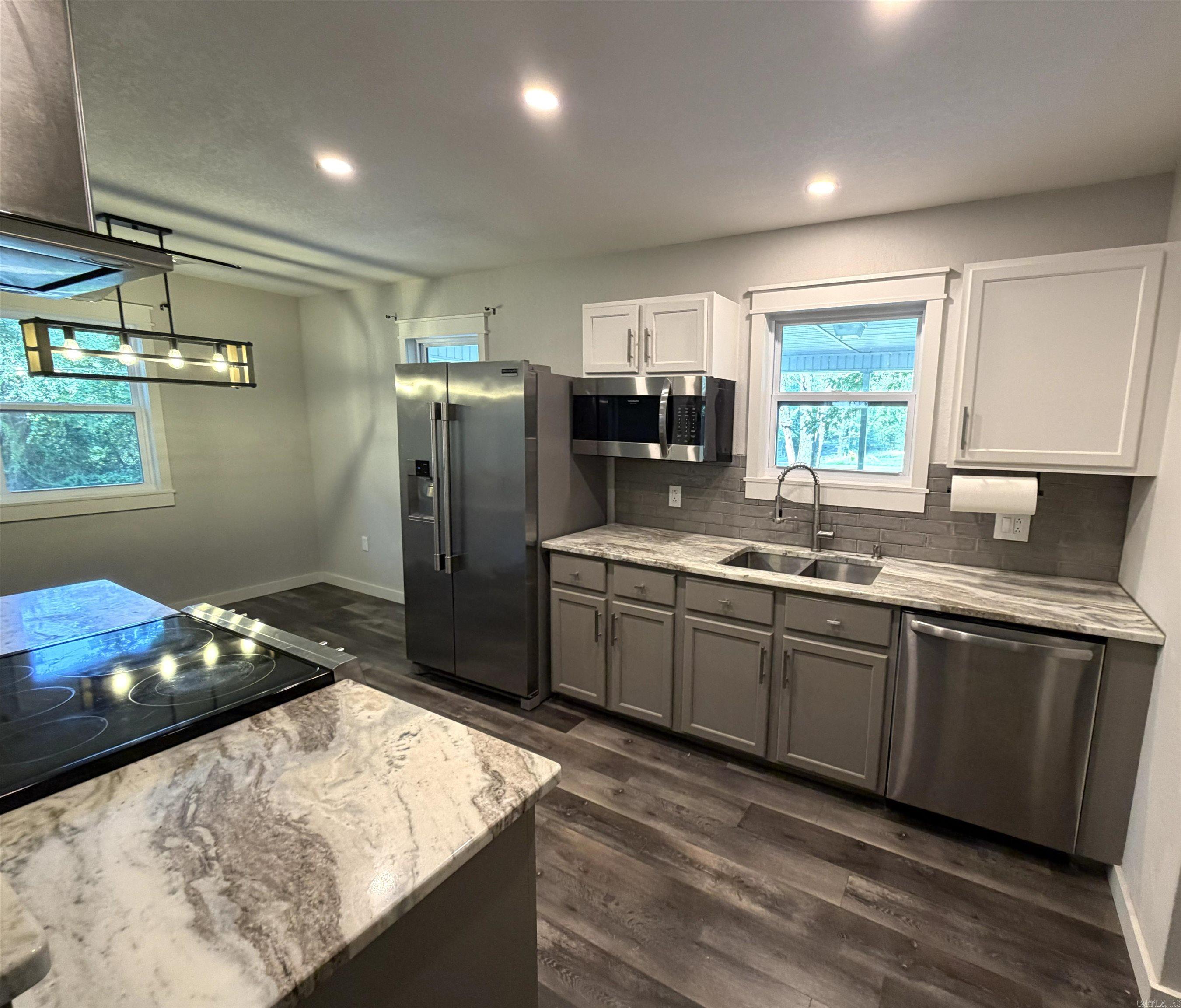 404 Deridder  Mena, AR