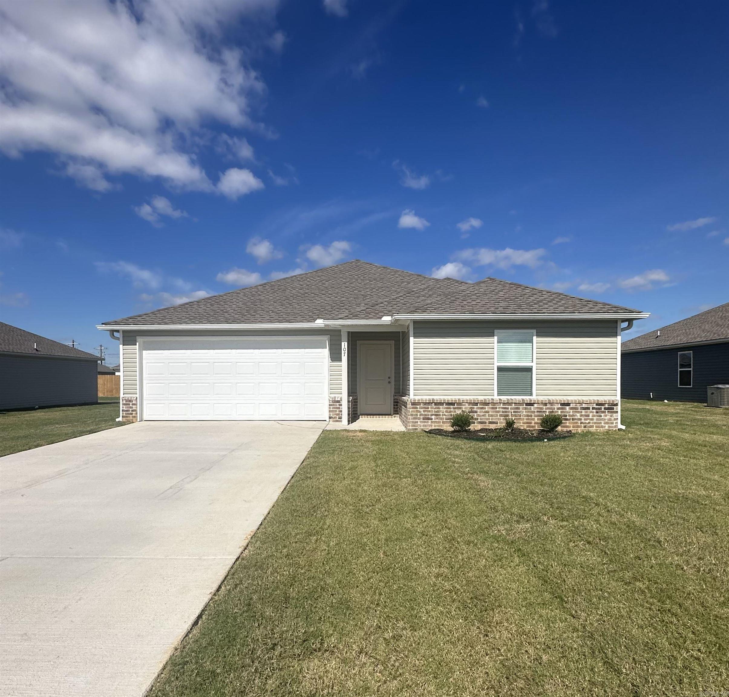 107 King Ranch Drive — exterior