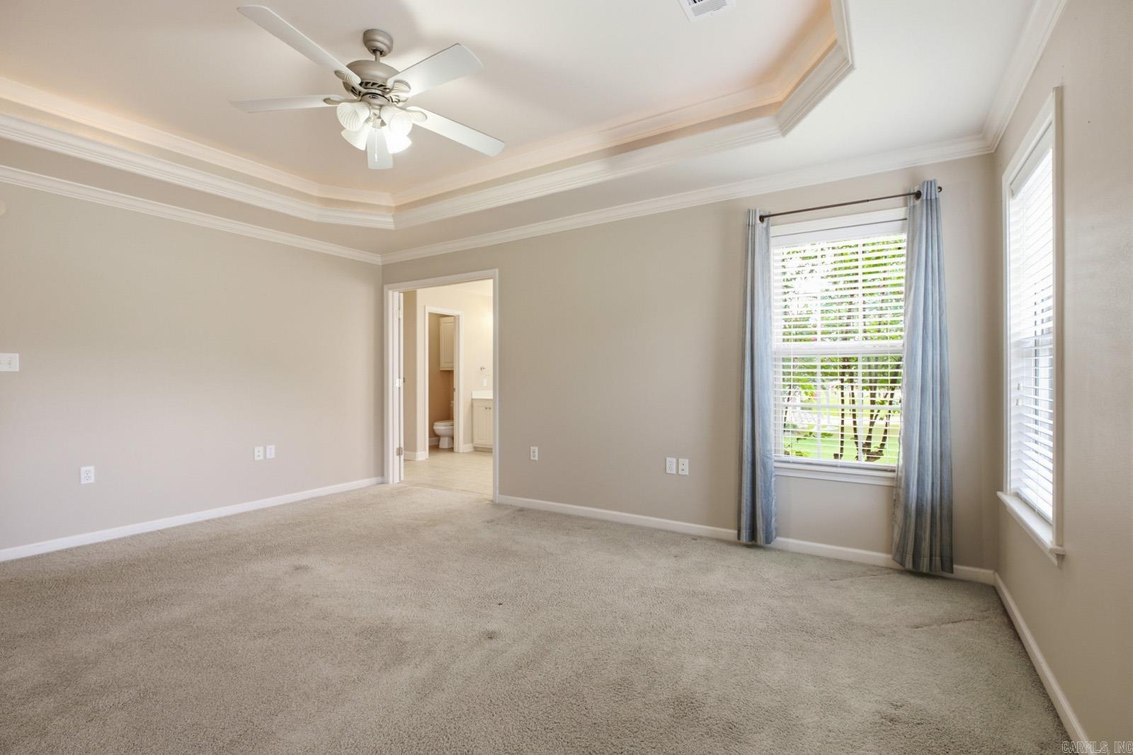 603 Llama  Searcy, AR