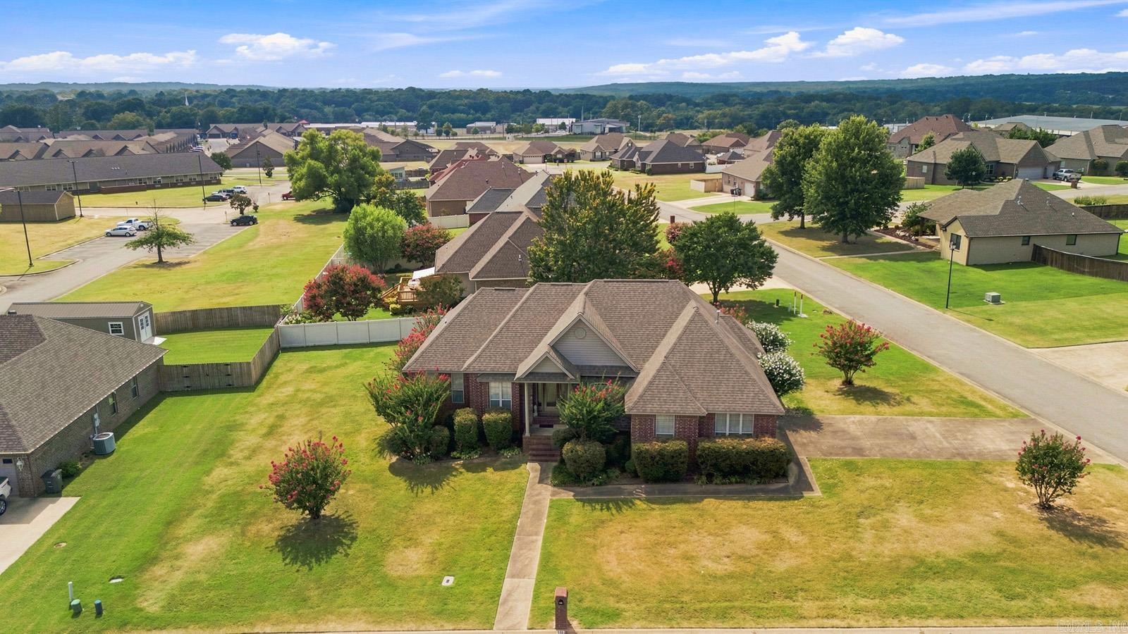 603 Llama  Searcy, AR