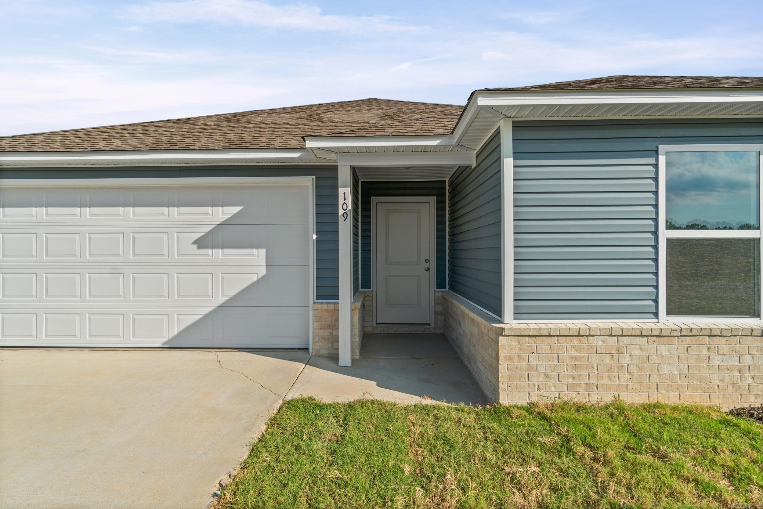 109 King Ranch Drive — photo 5
