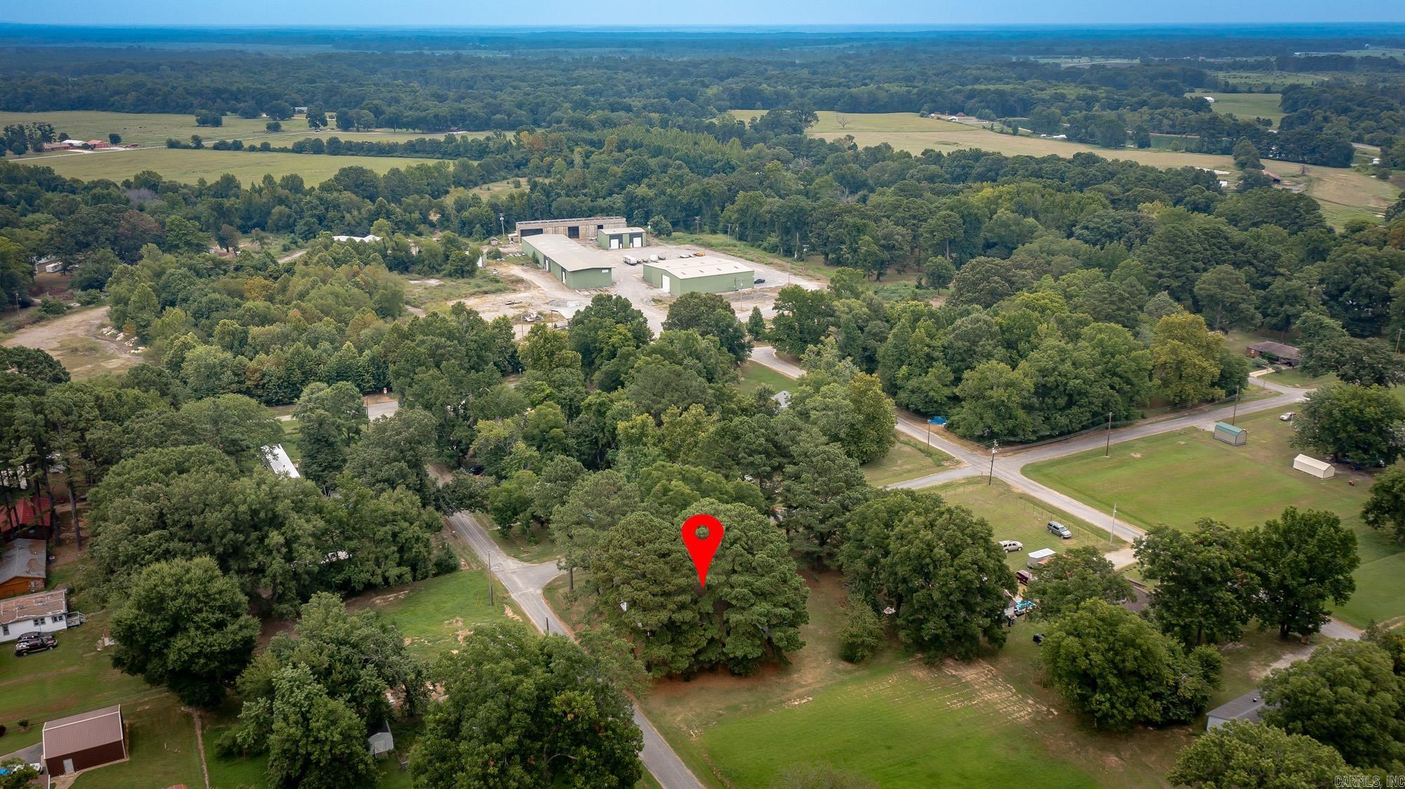 211 W Martin Luther King  Kensett, AR