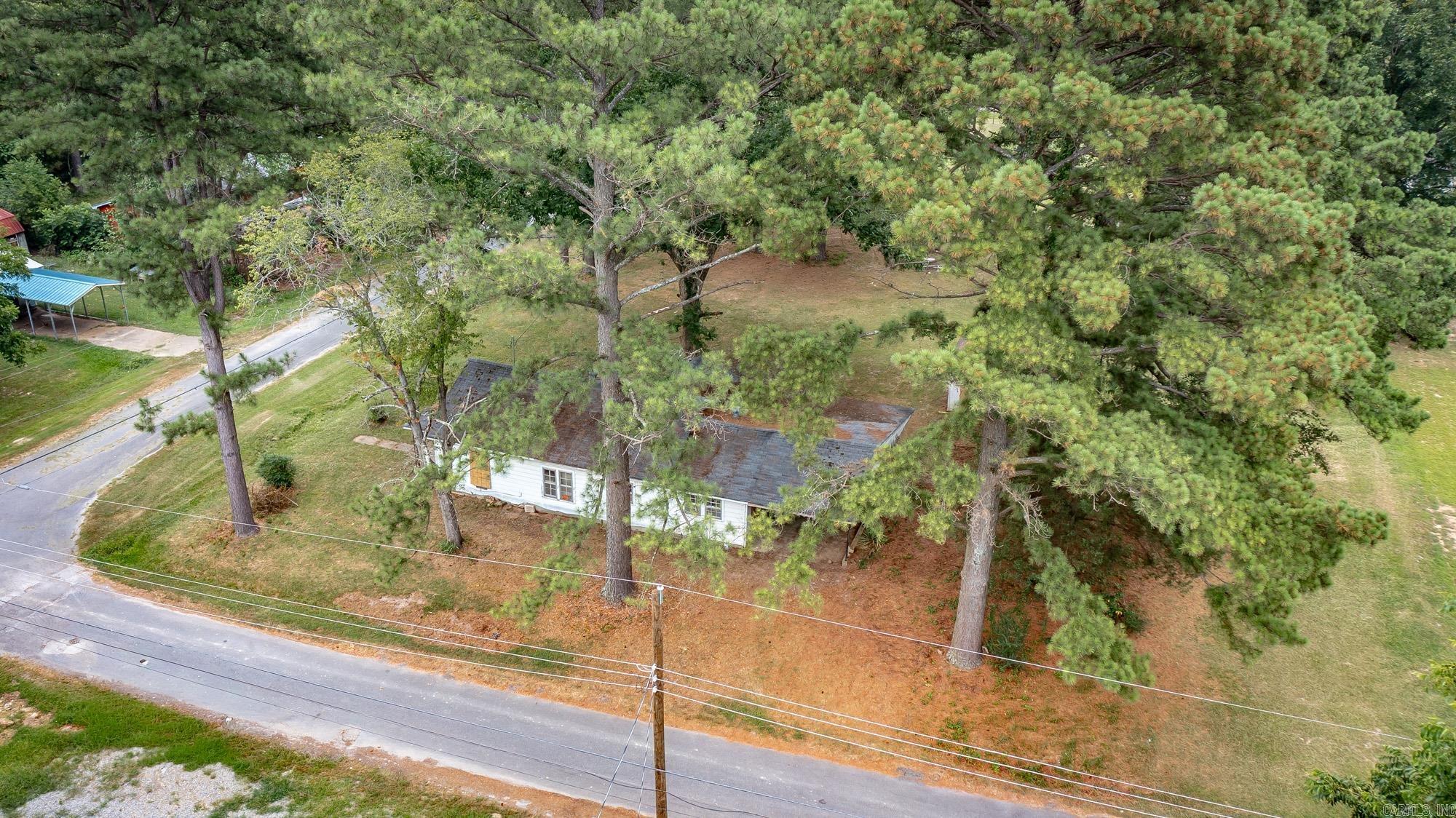 211 W Martin Luther King  Kensett, AR