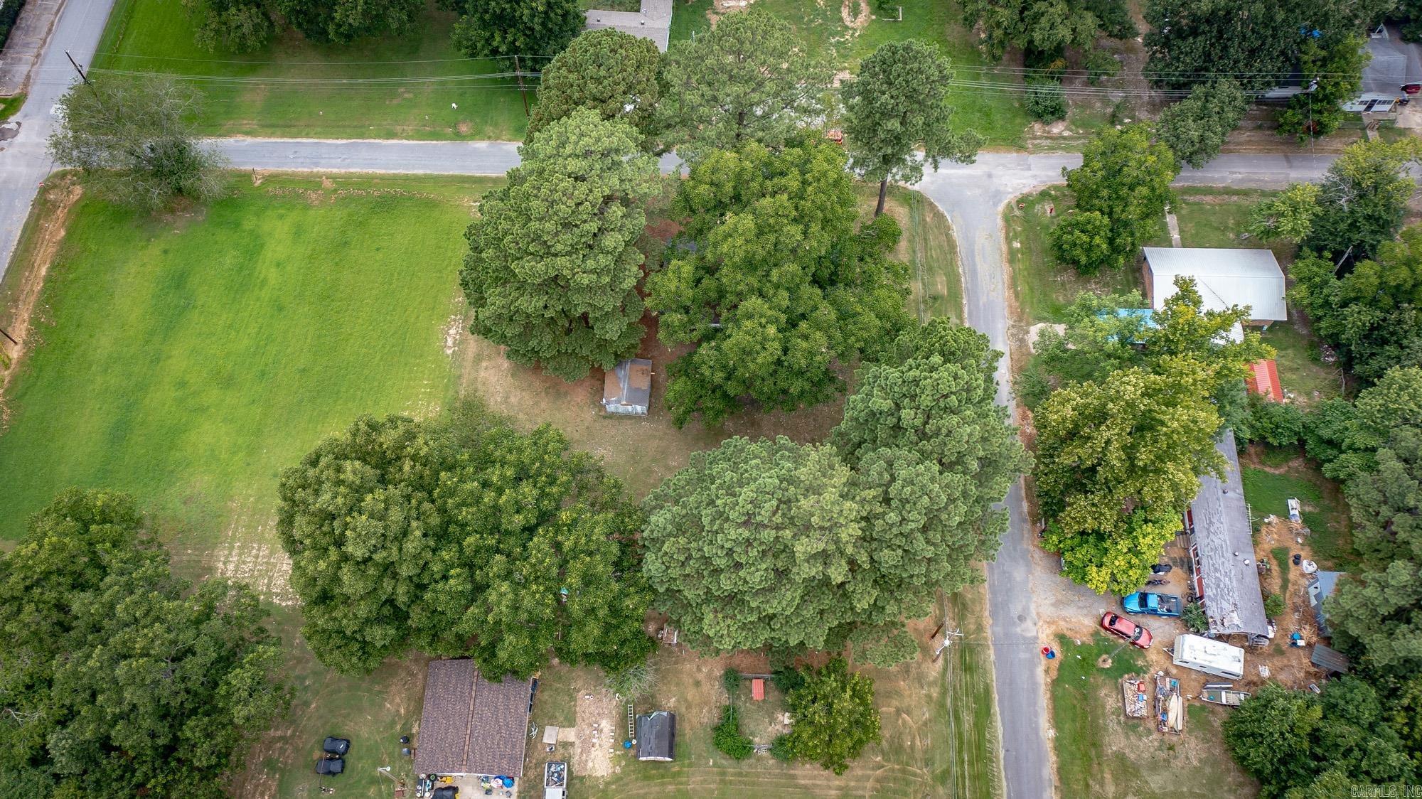 211 W Martin Luther King  Kensett, AR