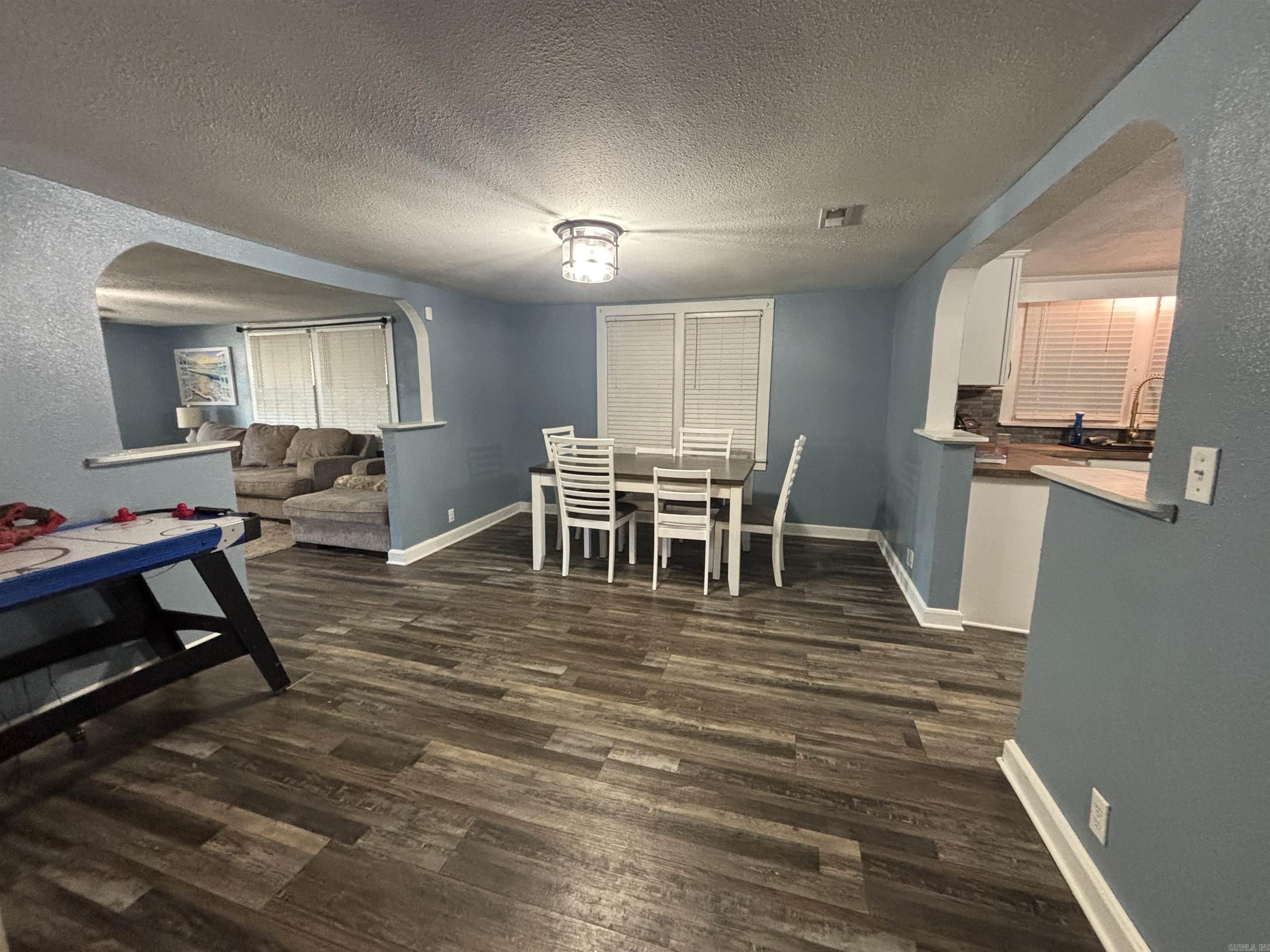 1830 Dunklin  Kennett, MO