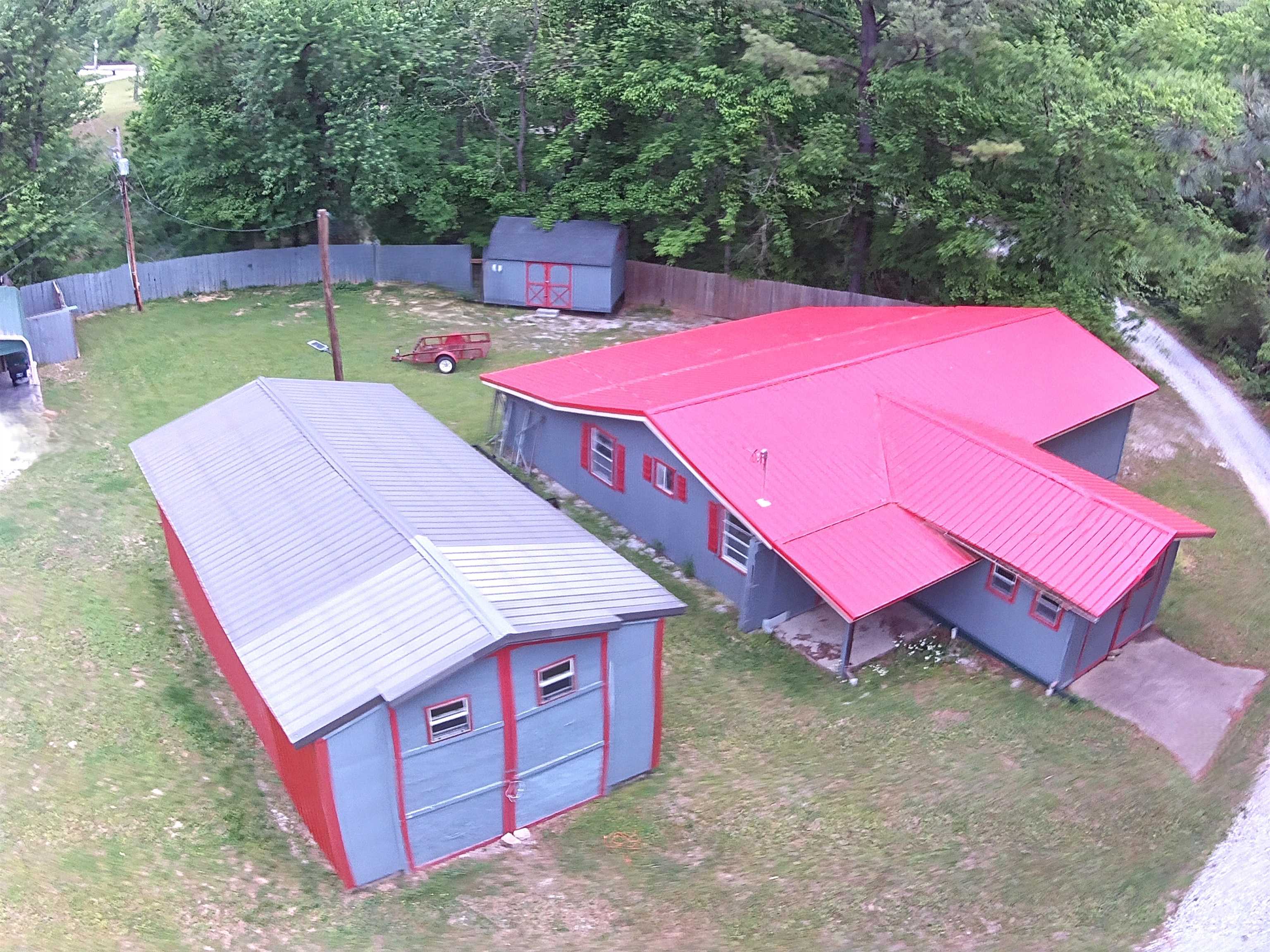 892 N Riverview 858 N Riverview Lane Mountain View, AR