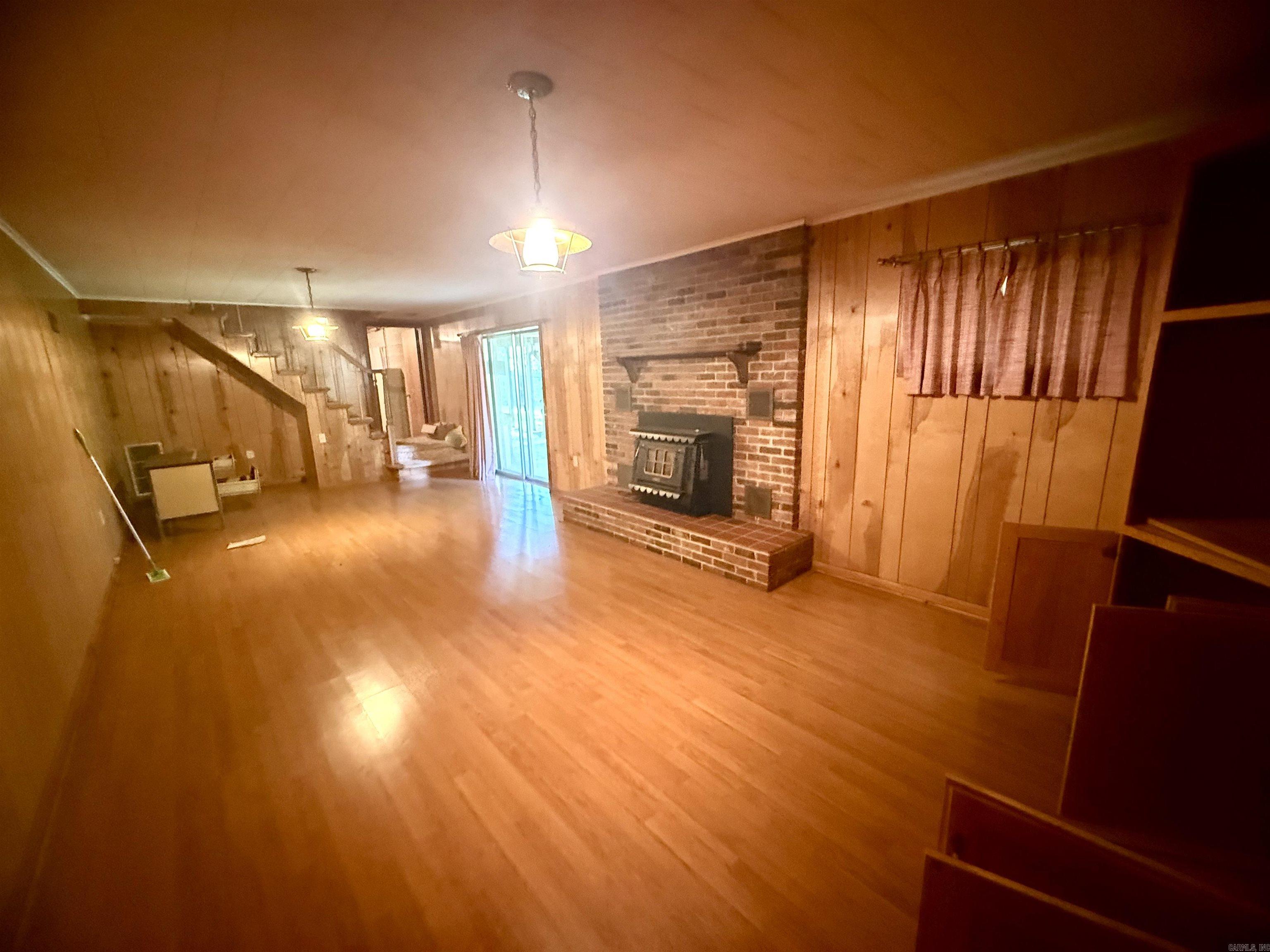 613 E Cedar  Warren, AR