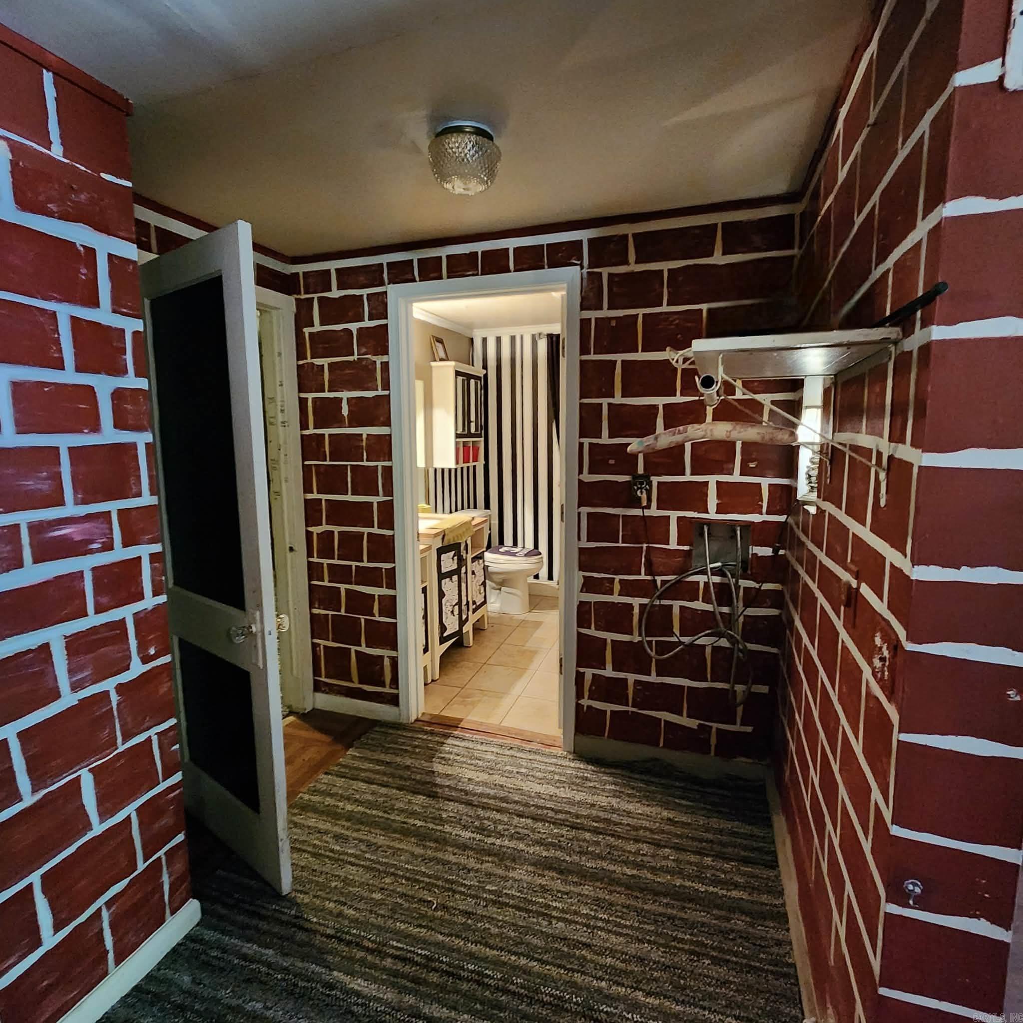 212 Sabie Street  Hot Springs National Park, AR