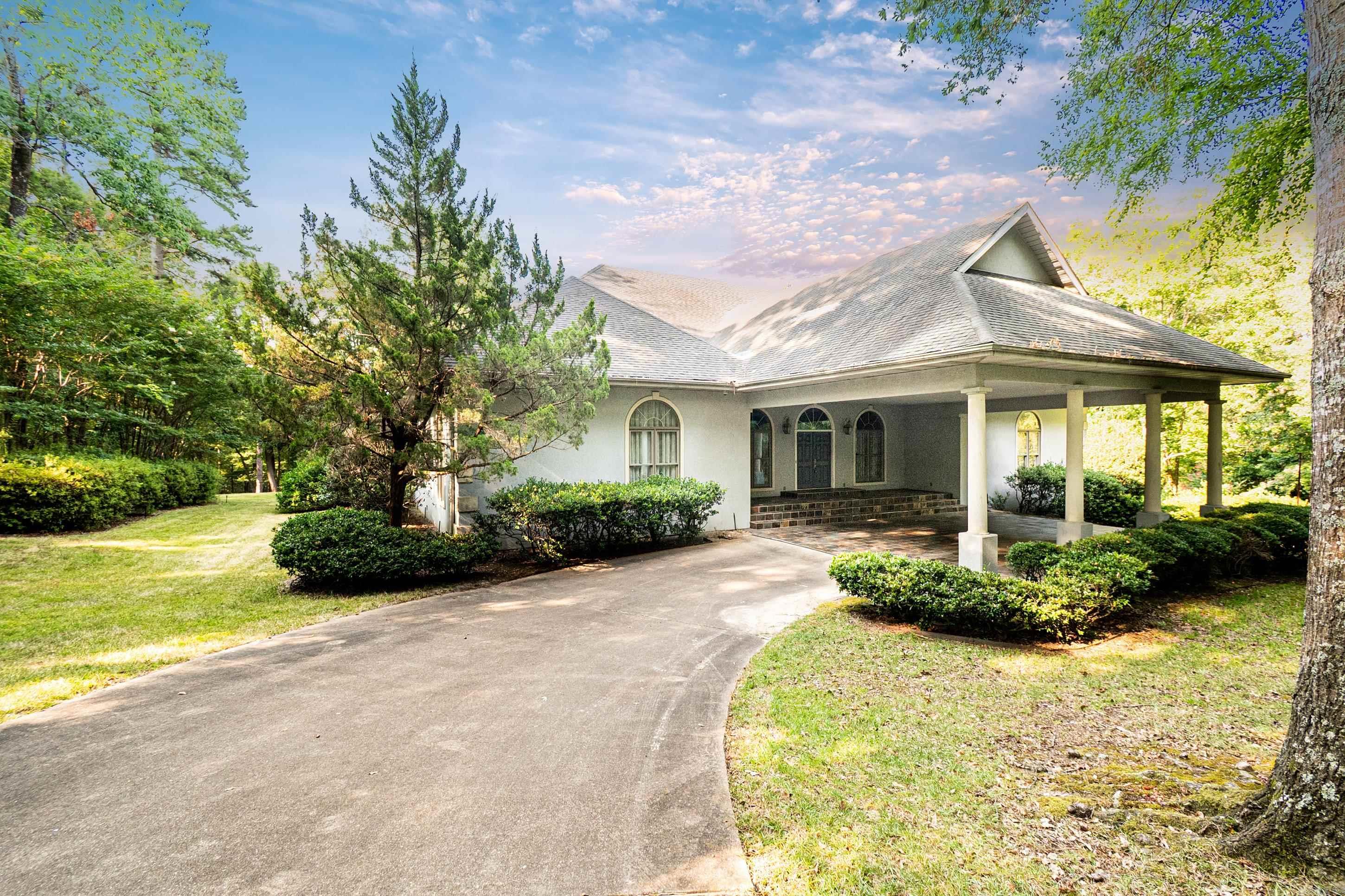 2310 Ridgewood Dr.  El Dorado, AR