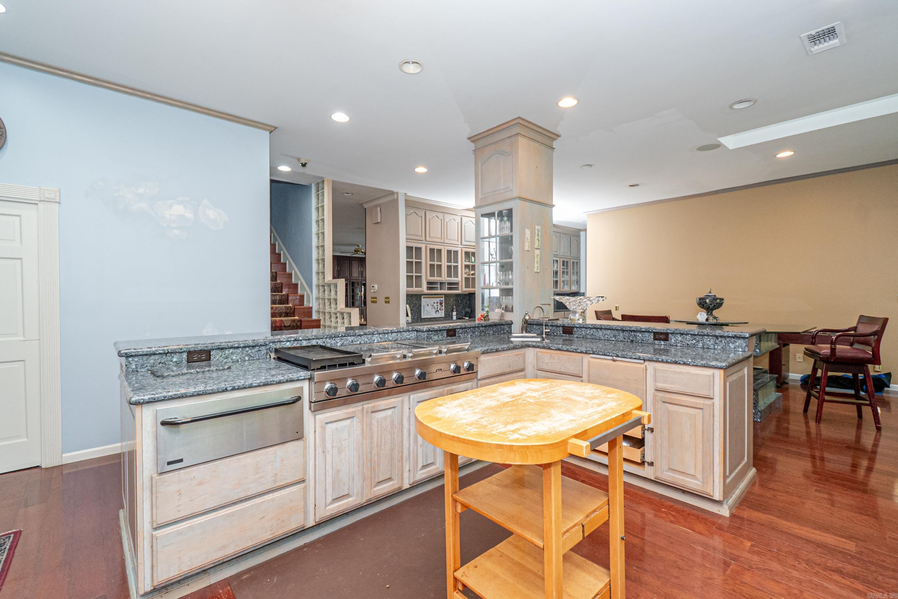 2310 Ridgewood Dr.  El Dorado, AR