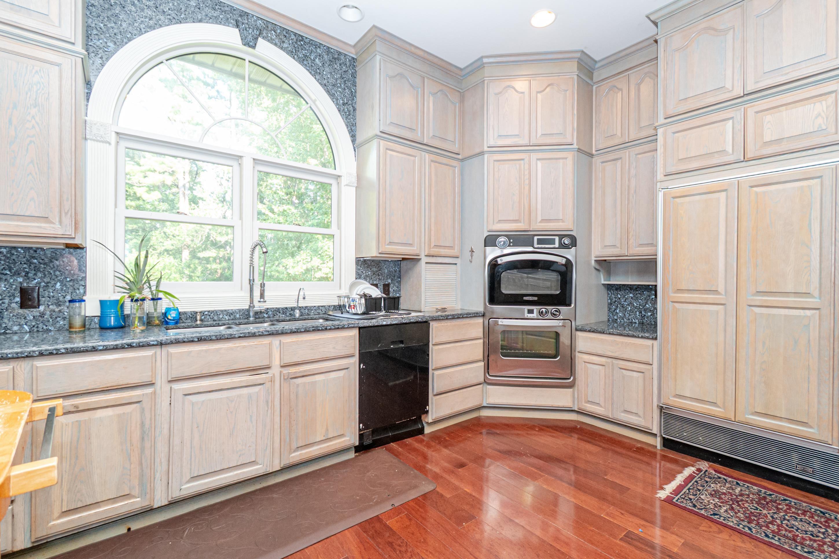 2310 Ridgewood Dr.  El Dorado, AR