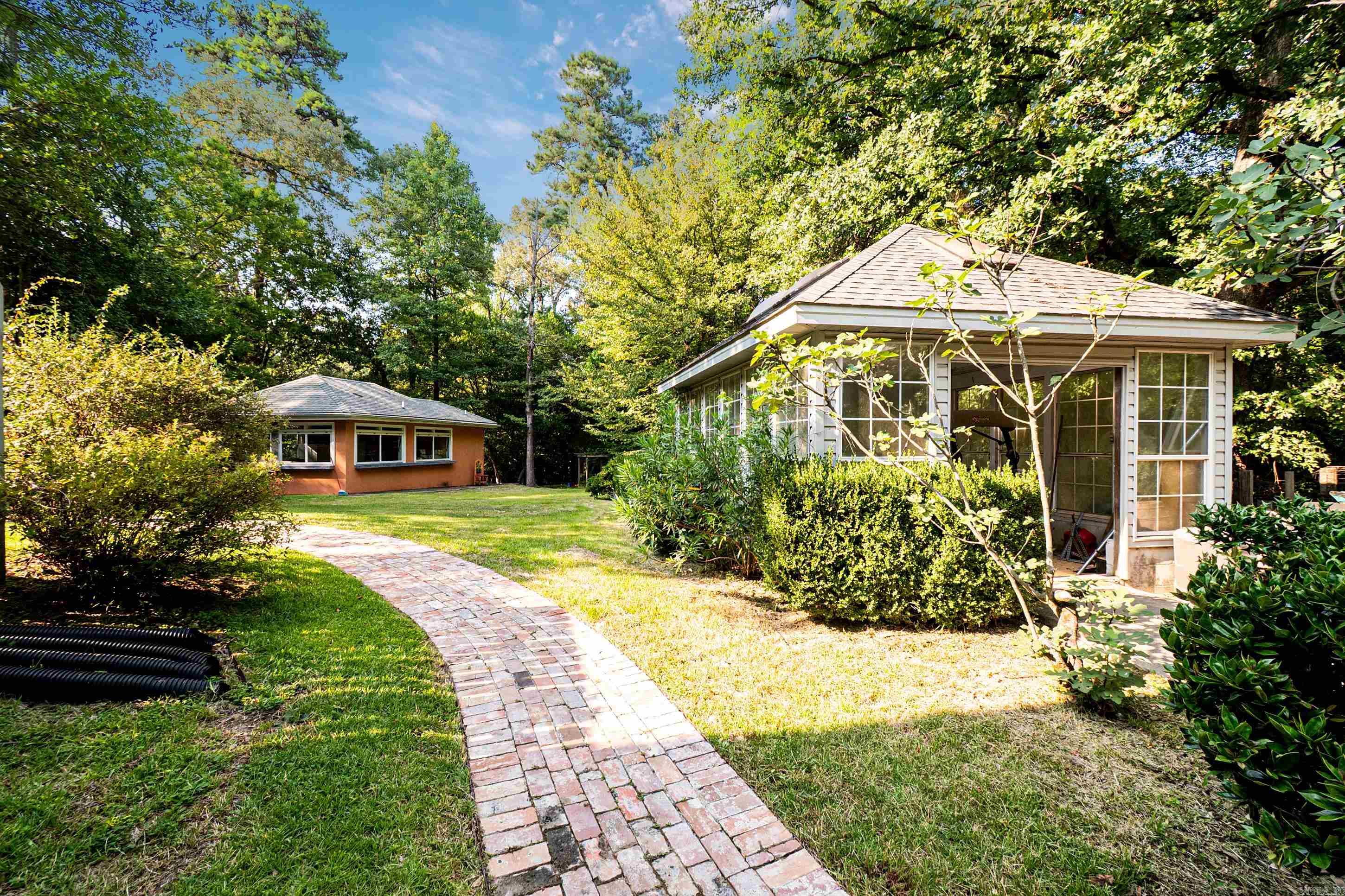 2310 Ridgewood Dr.  El Dorado, AR